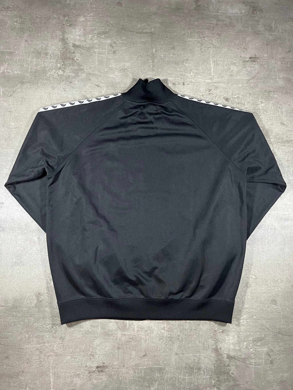 Fred Perry Trainingsjacke Taped Schwarz XXL