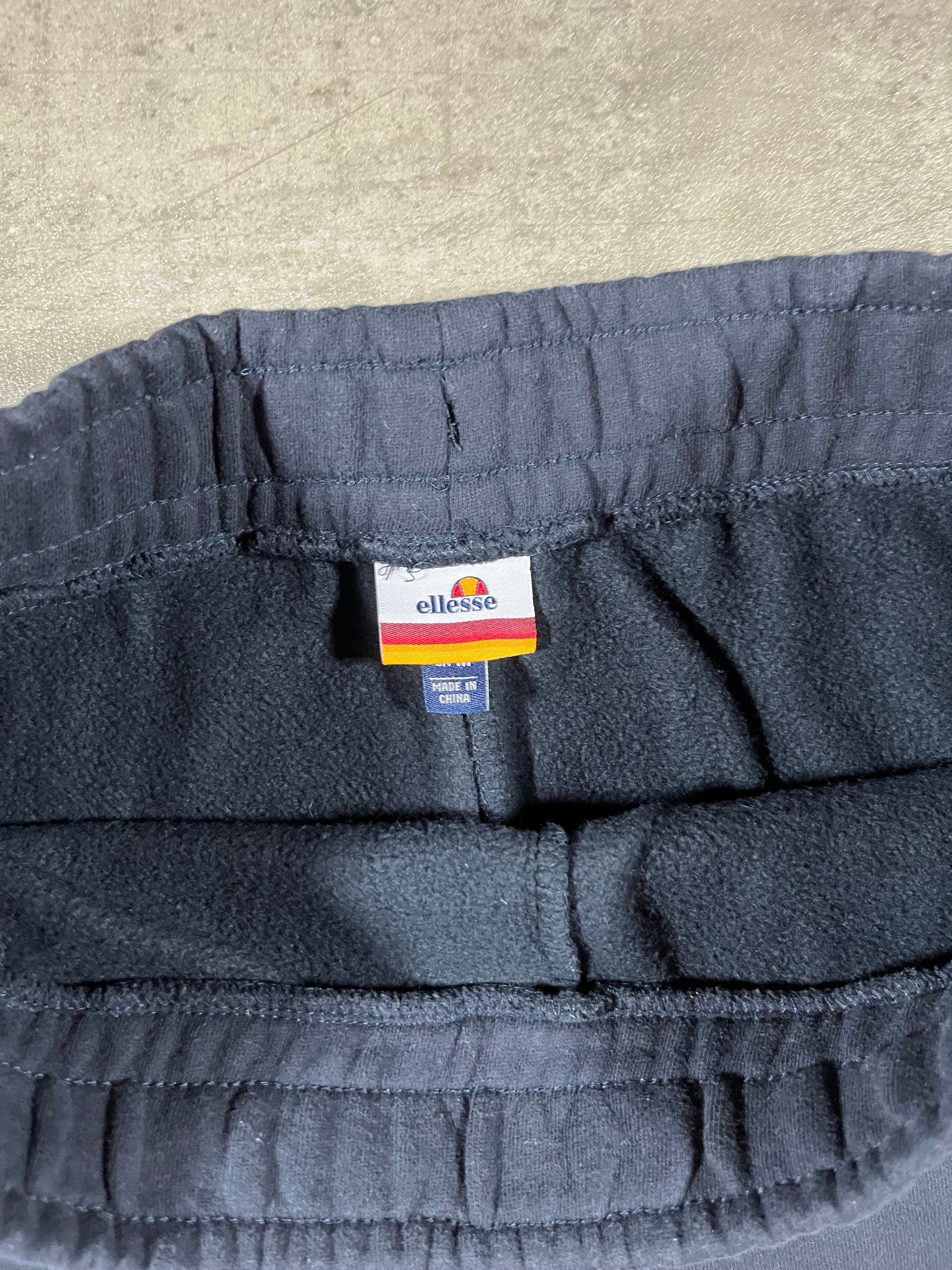 ellesse Jogginghose Kurz Dunkelblau M