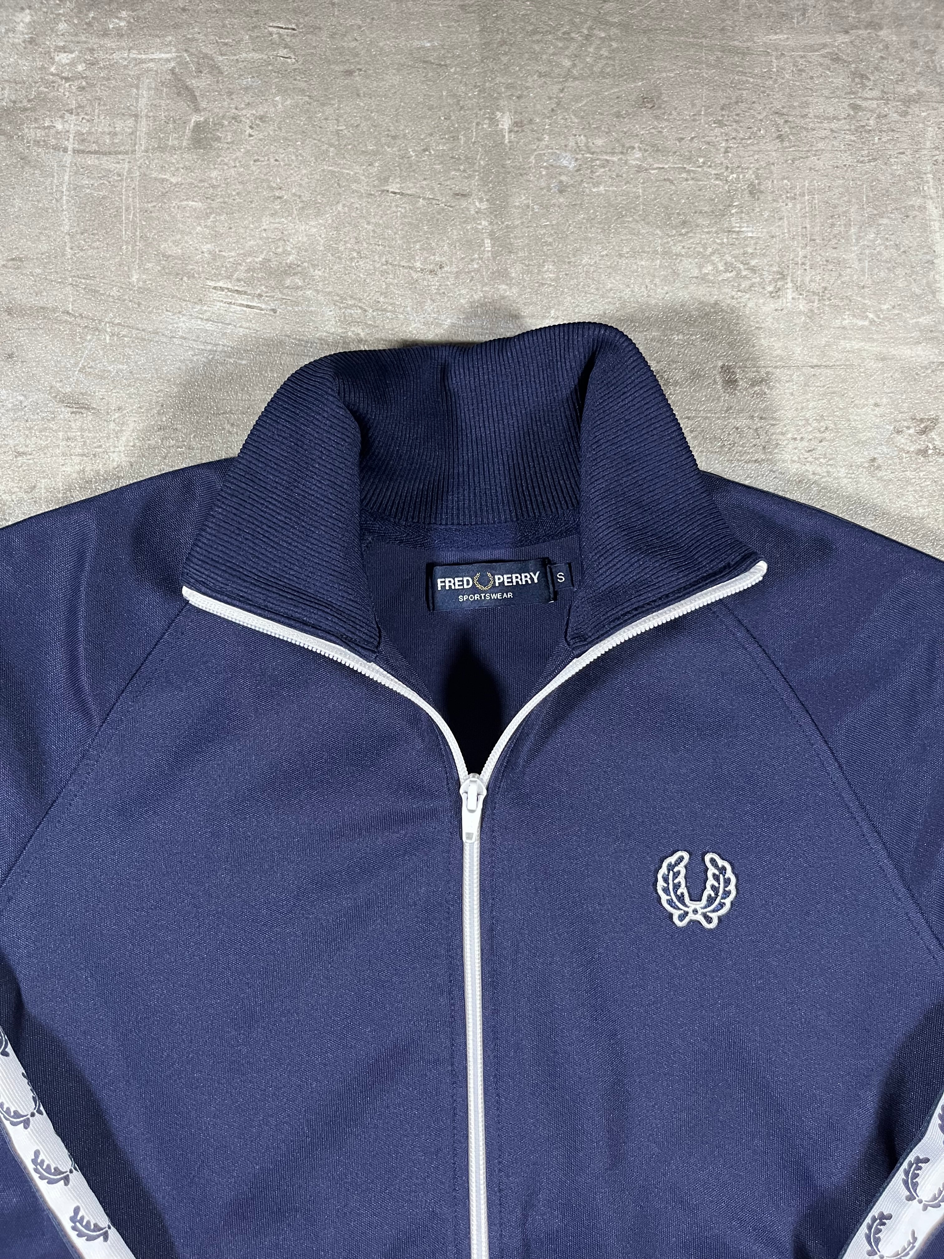 Fred Perry Trainingsjacke Taped Dunkelblau S