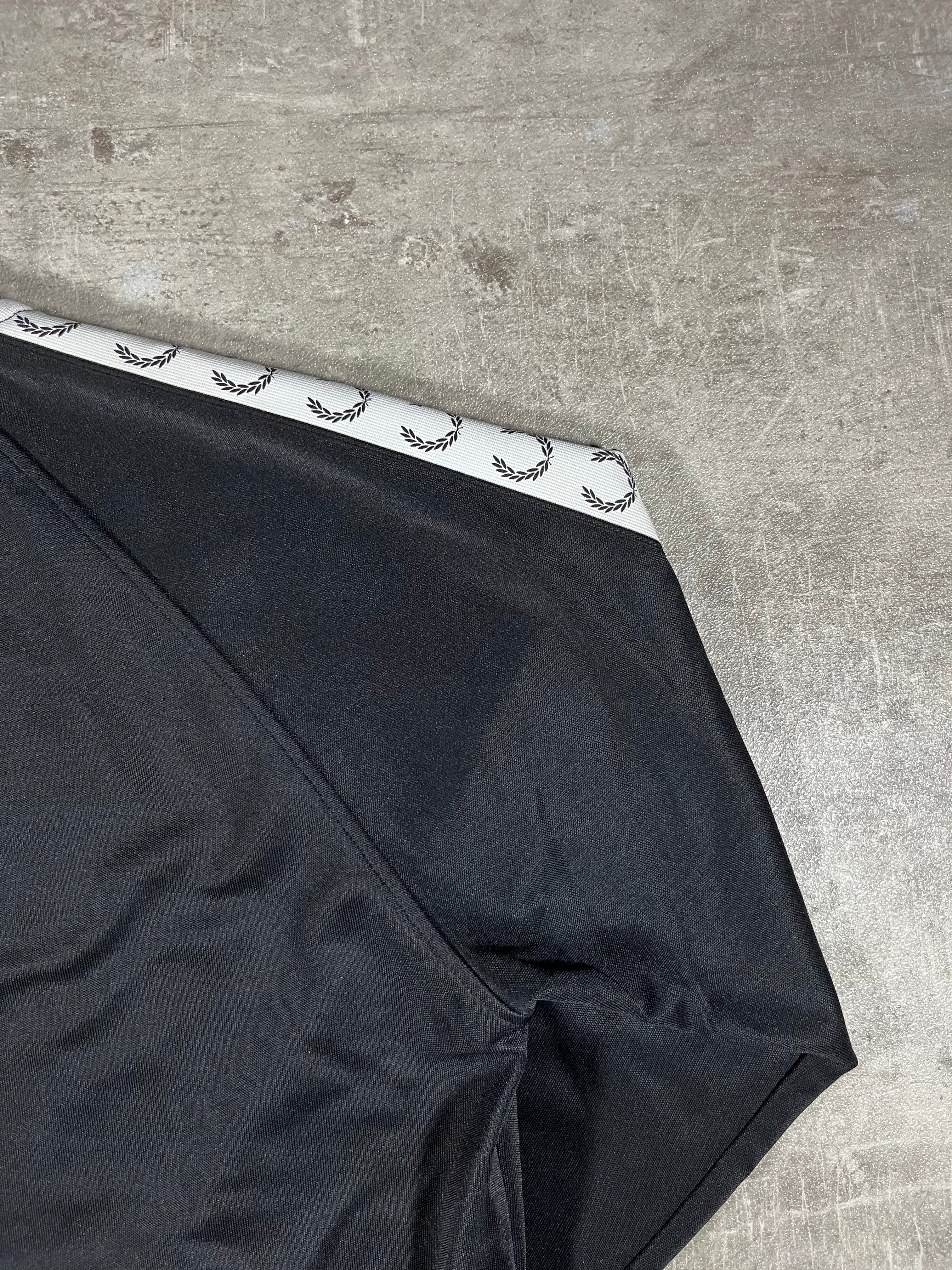 Fred Perry Trainingsjacke Taped Schwarz M