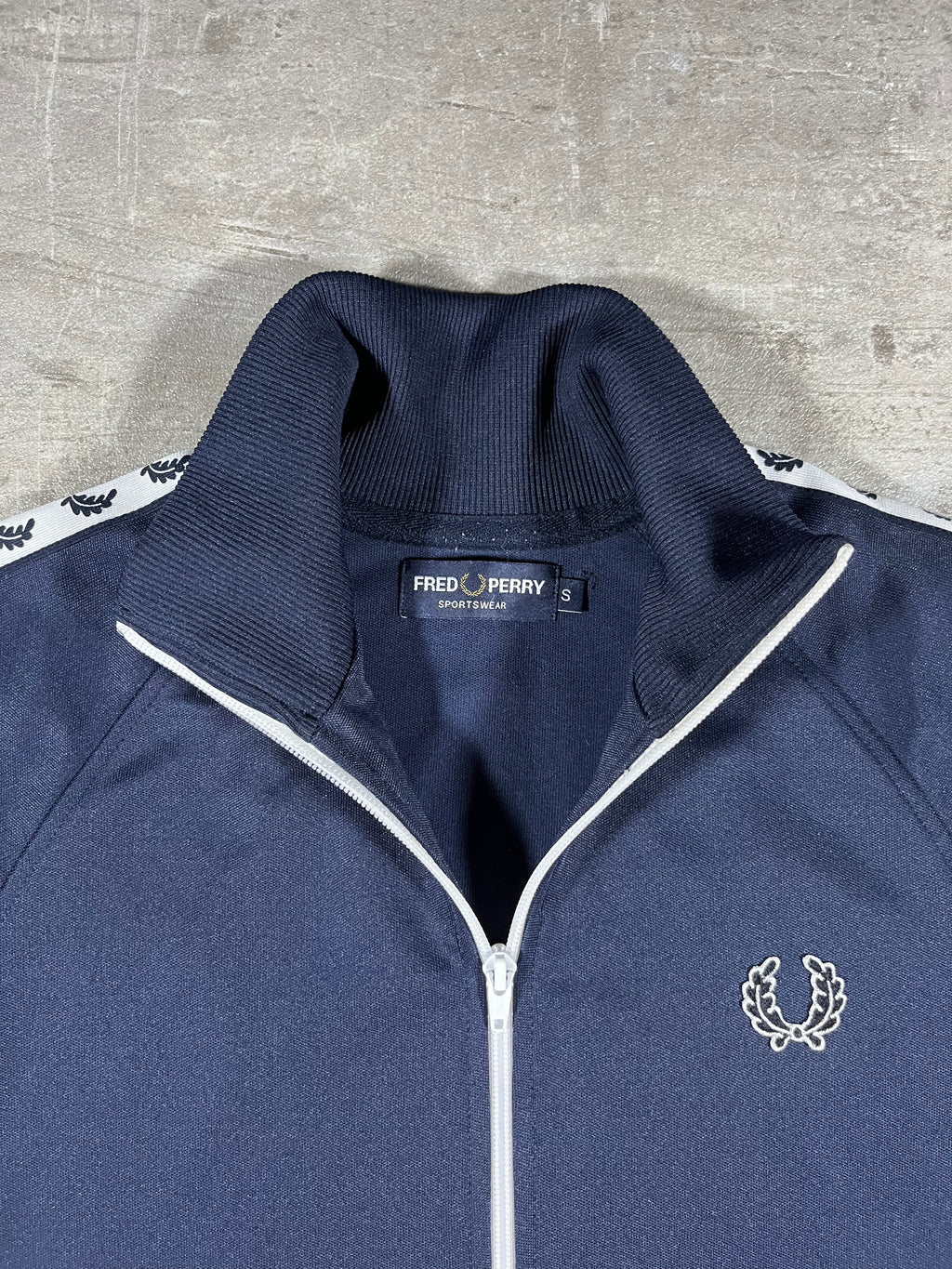 Fred Perry Trainingsjacke Taped Dunkelblau S
