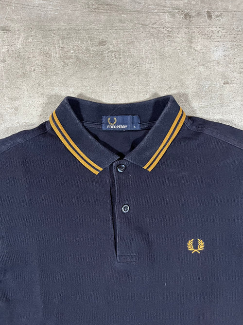 Fred Perry Poloshirt Schwarz Goldenes Logo S