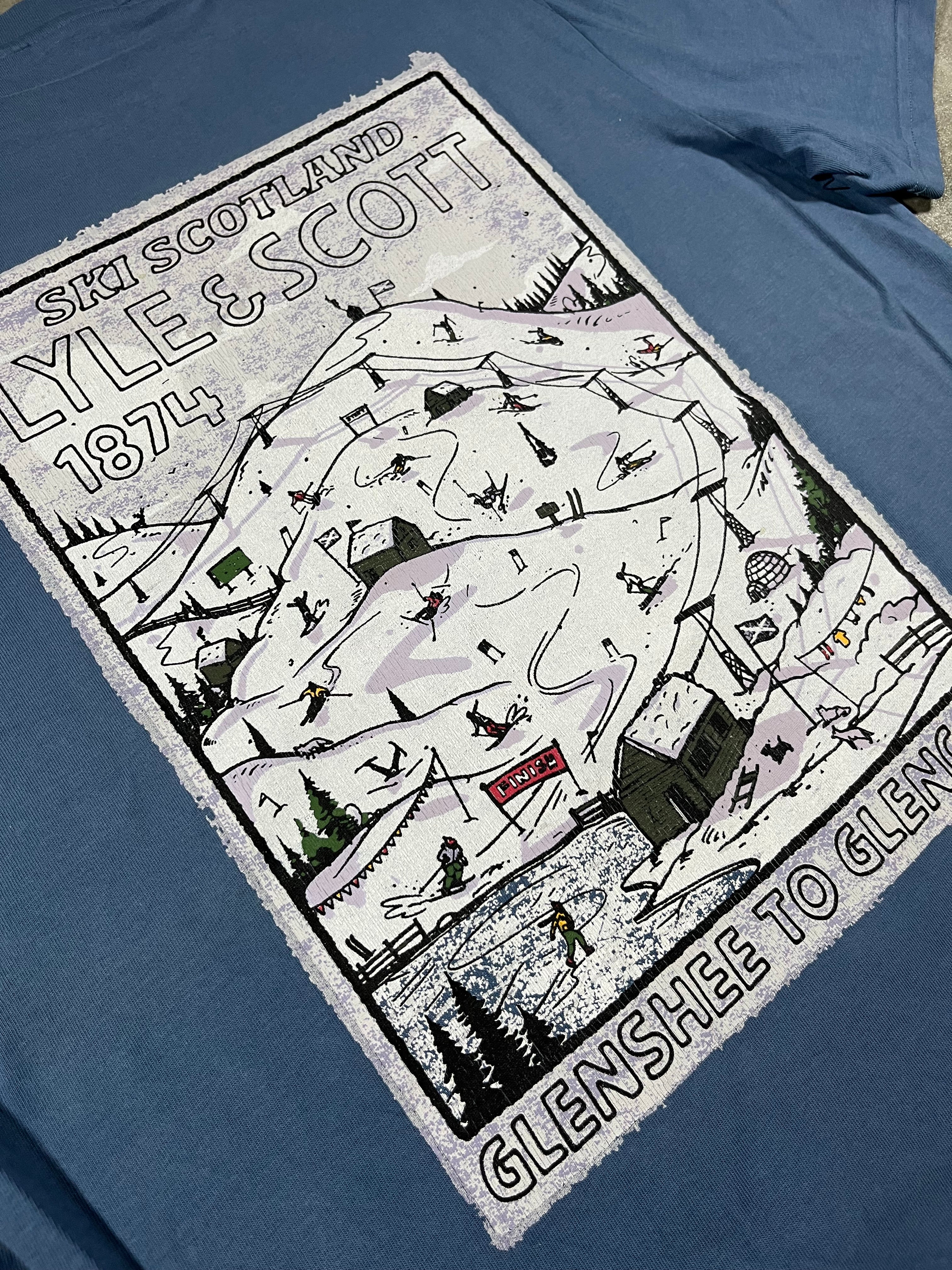 Lyle & Scott T-shirt Ski Scotland Hellblau Oversized M