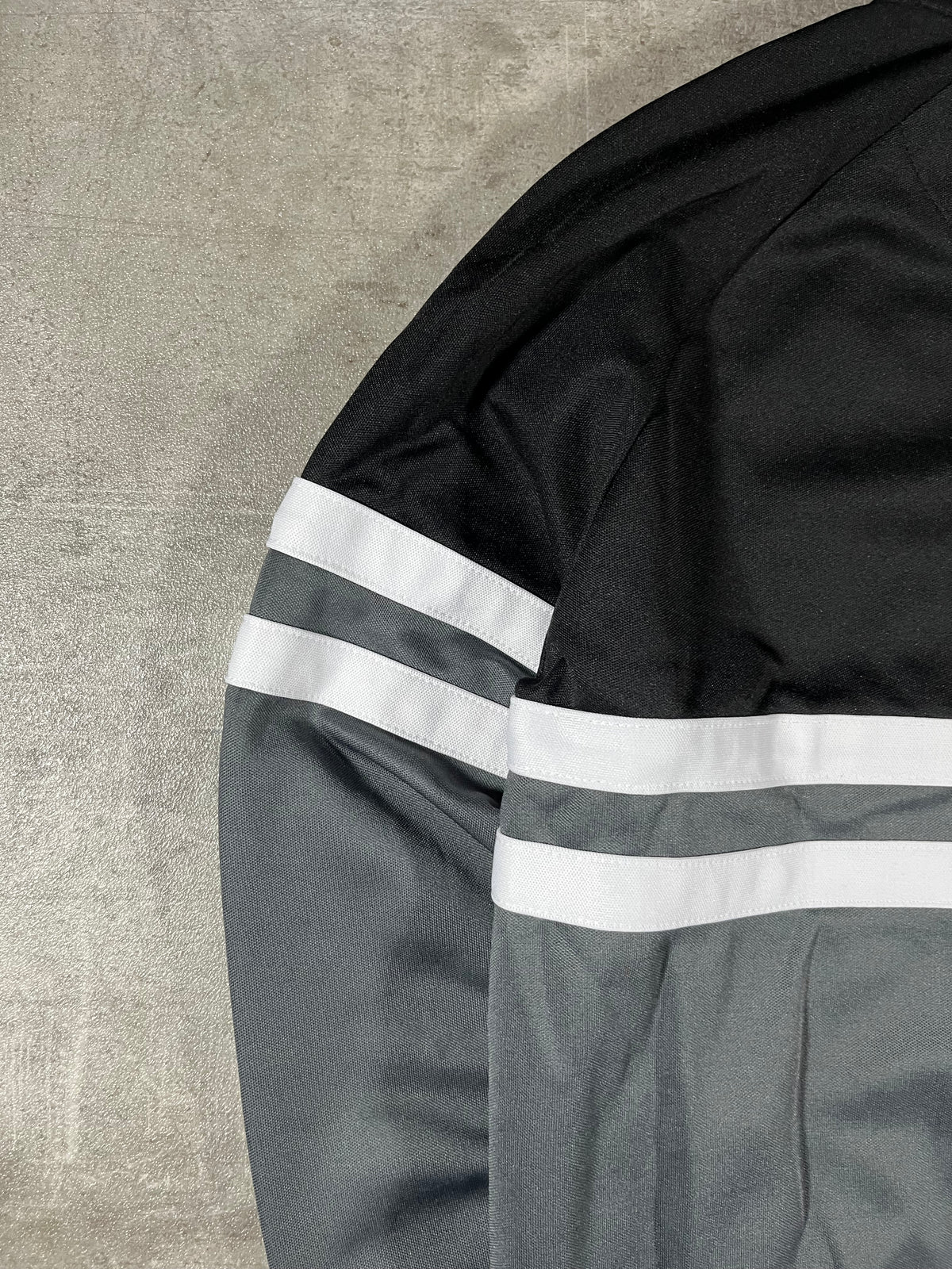 ellesse Rimini Trainingsjacke Schwarz/ Grau S