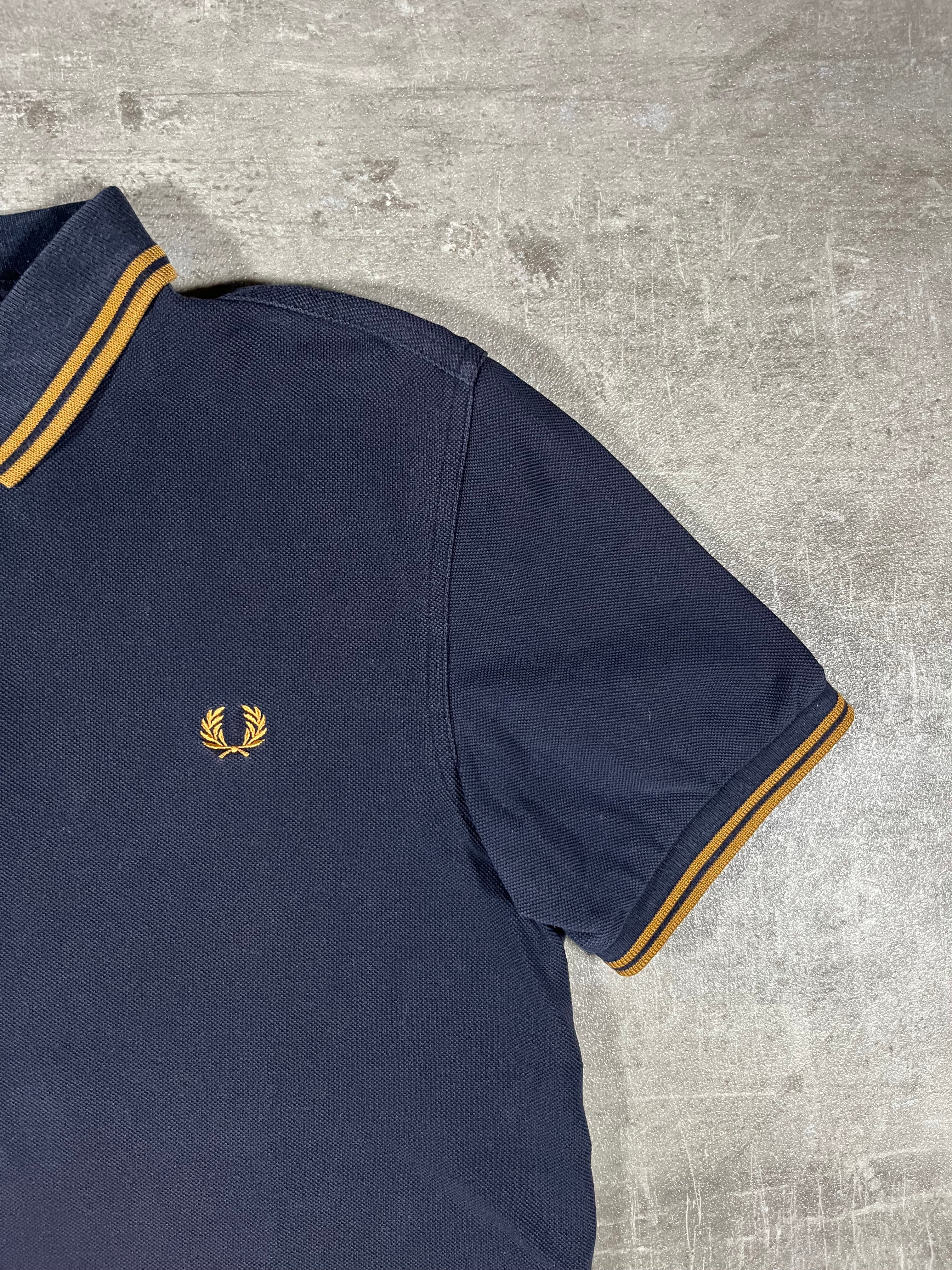 Fred Perry Poloshirt Schwarz/ Gold M