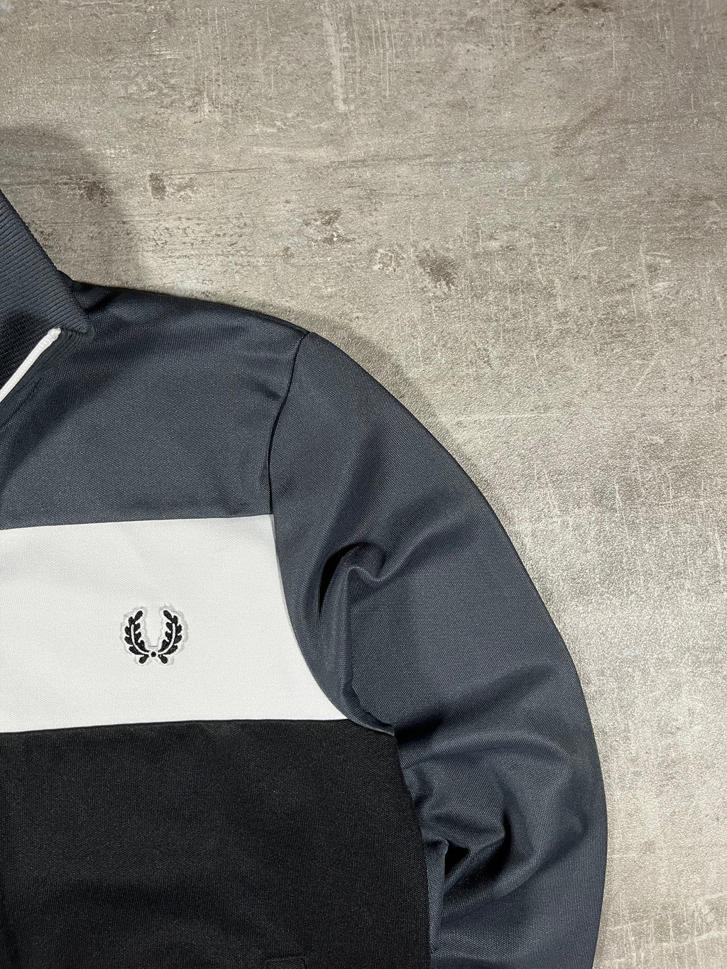 Fred Perry Vintage Trainingsjacke Schwarz/ Grau/ Weiß S