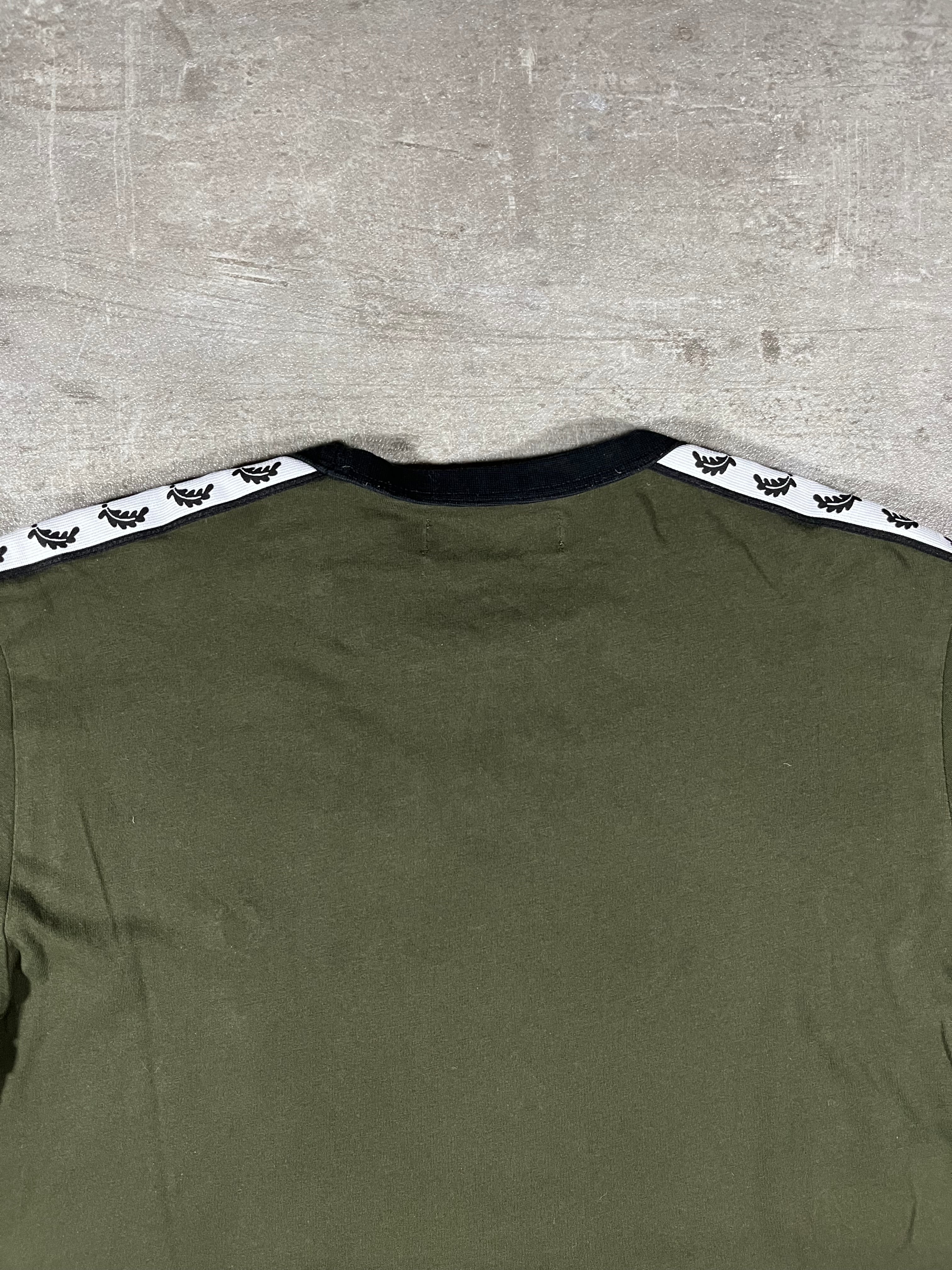 Fred Perry T-shirt Dunkelgrün Taped S