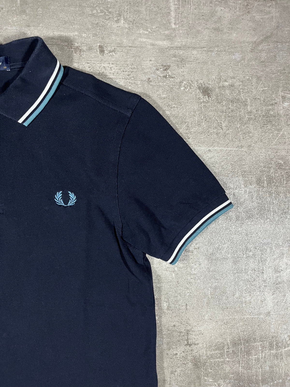 Fred Perry Poloshirt Schwarz/ Weiß/ Hellblau XS