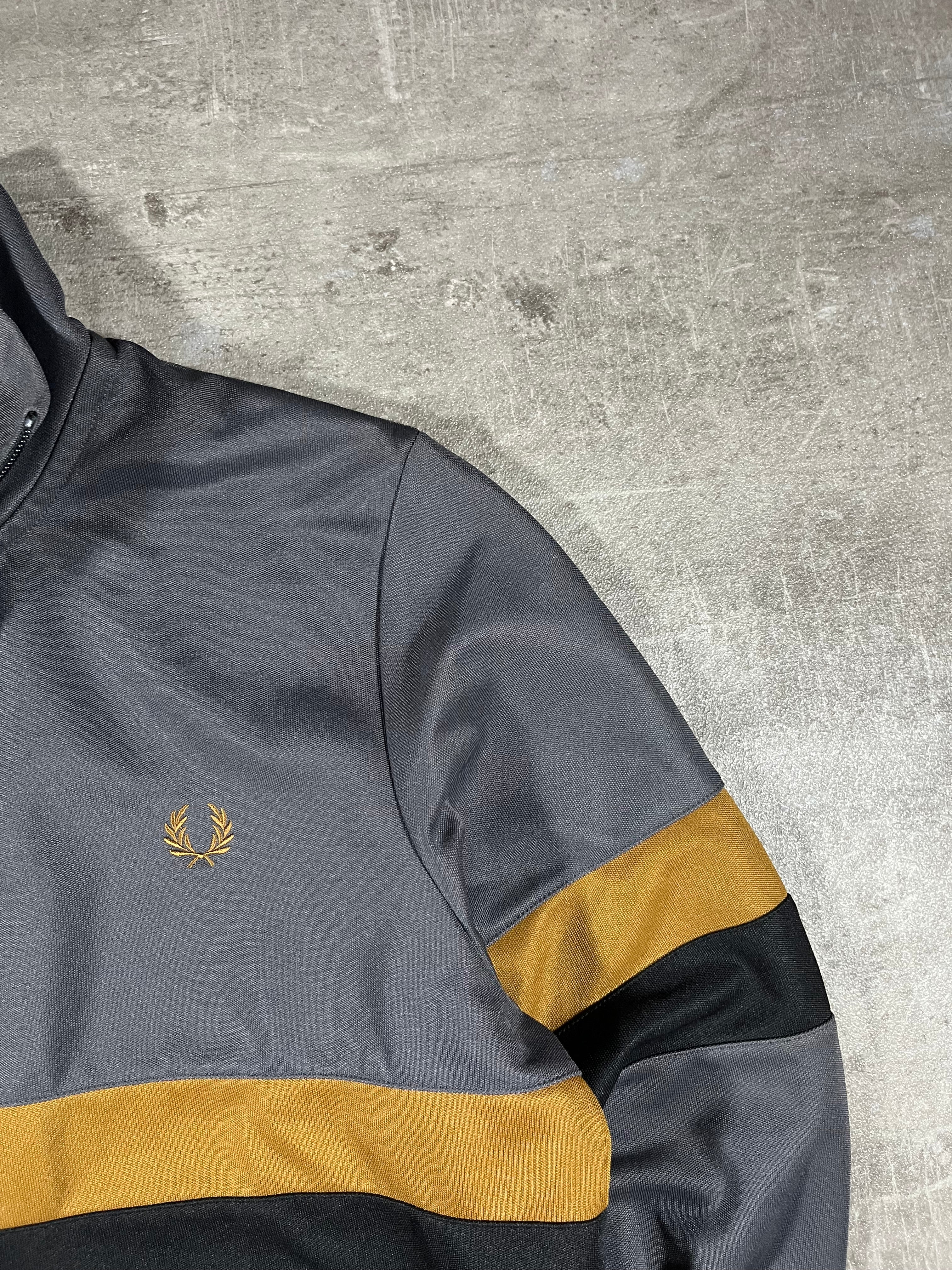 Fred Perry Trainingsjacke Schwarz/ Gold/ Grau M