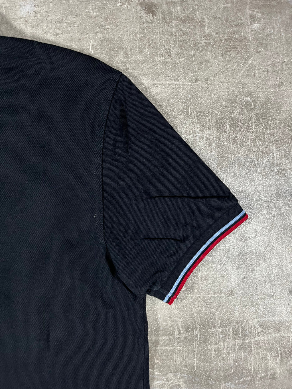Fred Perry Poloshirt Schwarz/ Hellblau/ Rot M