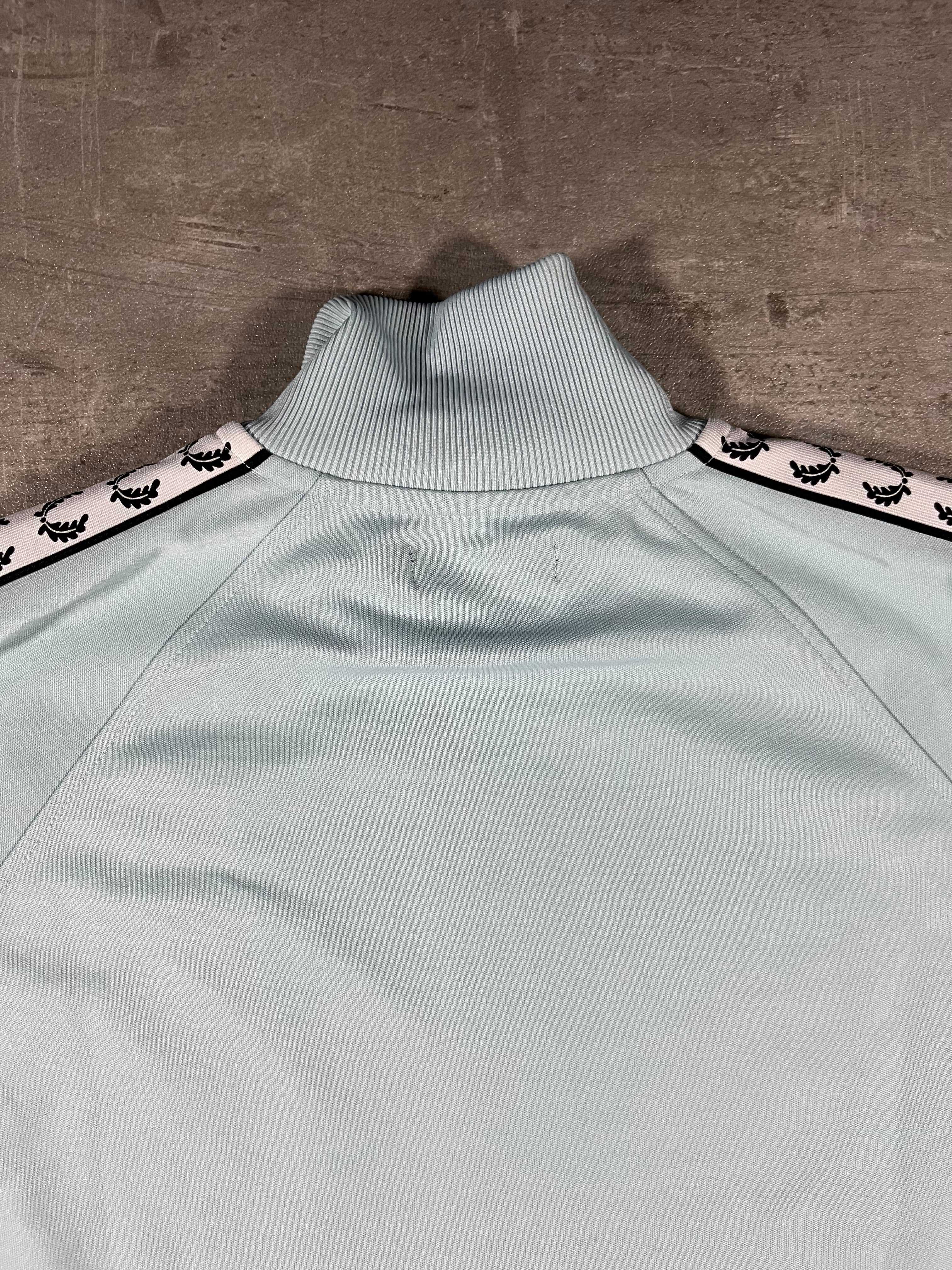 Fred Perry Trainingsjacke Taped Hellblau L