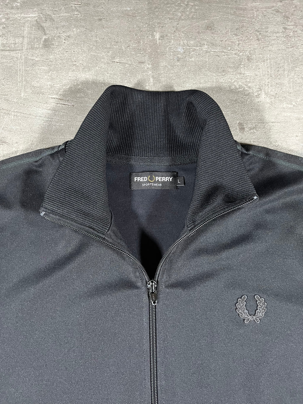 Fred Perry Trainingsjacke Taped Schwarz L