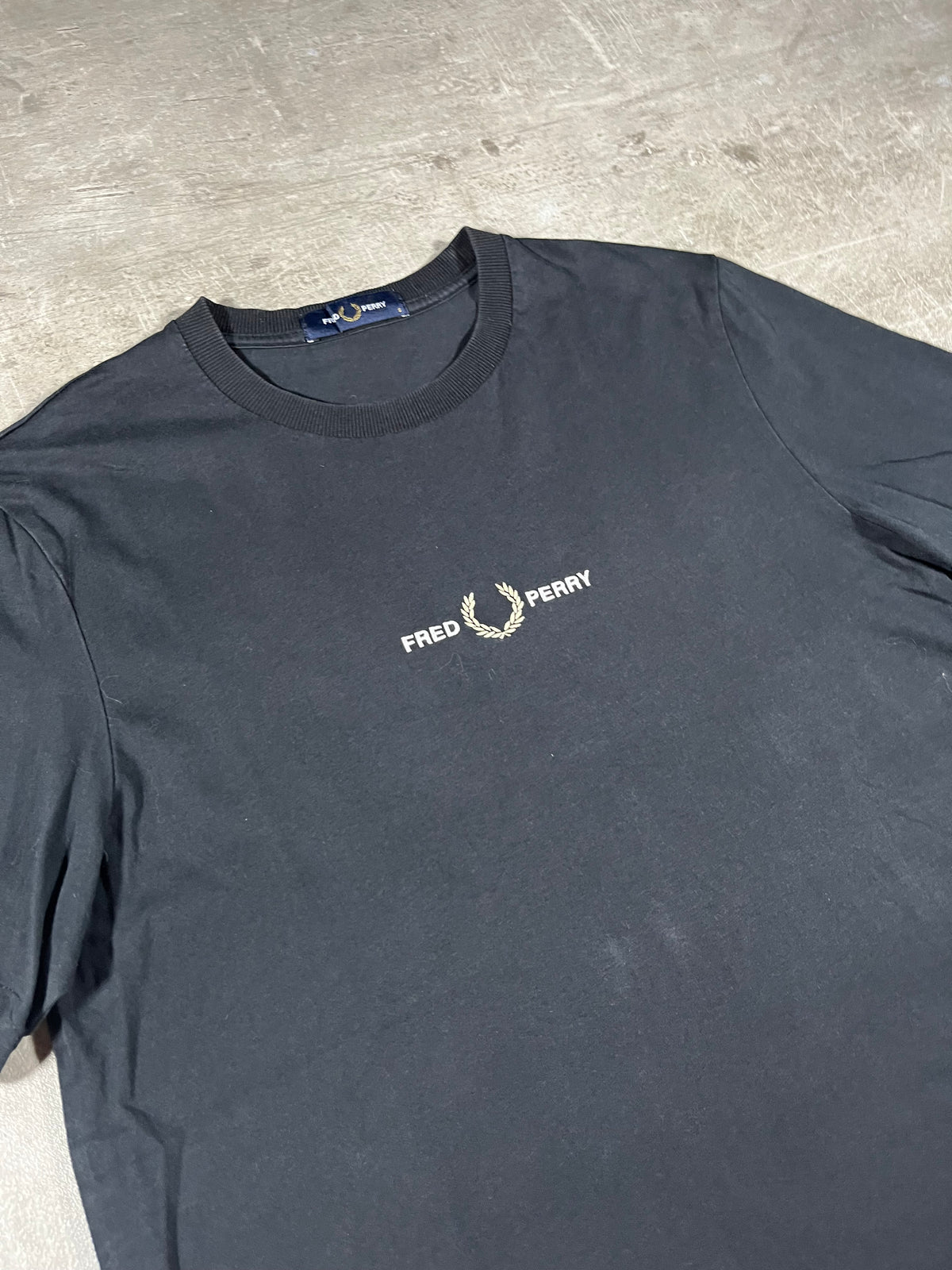 Fred Perry T-shirr Schwarz S