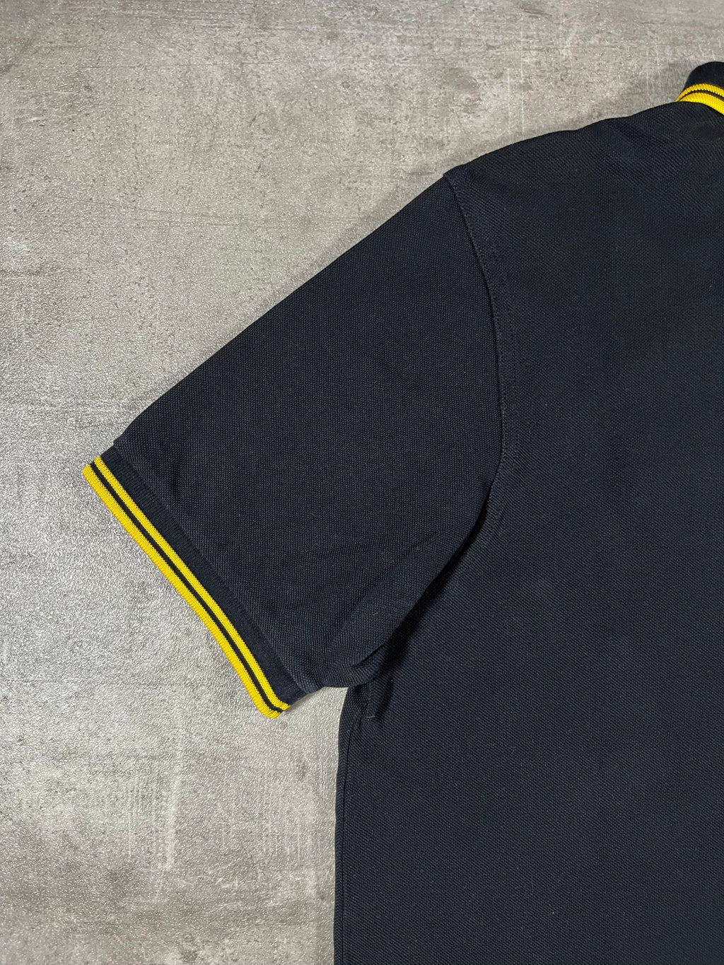 Fred Perry Poloshirt Schwarz/ Gelb XL