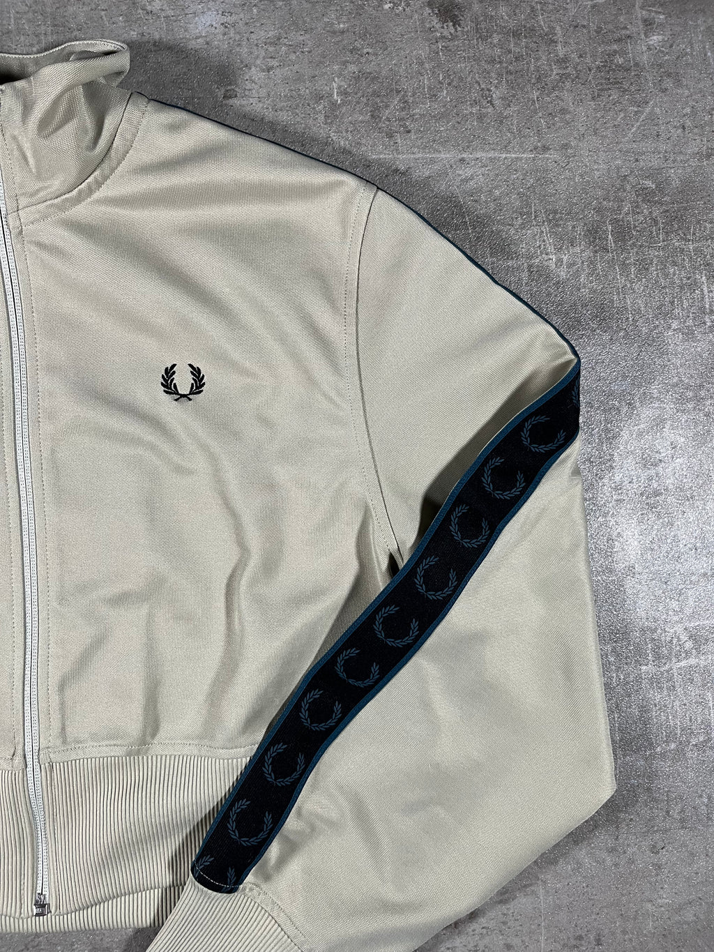 Fred Perry Trainingsjacke Cropped Beige S