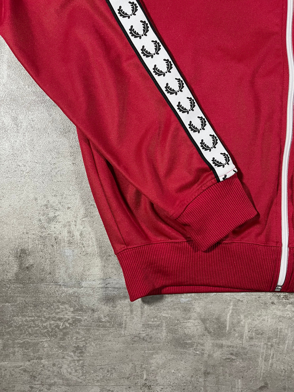 Fred Perry Trainingsjacke Rot M