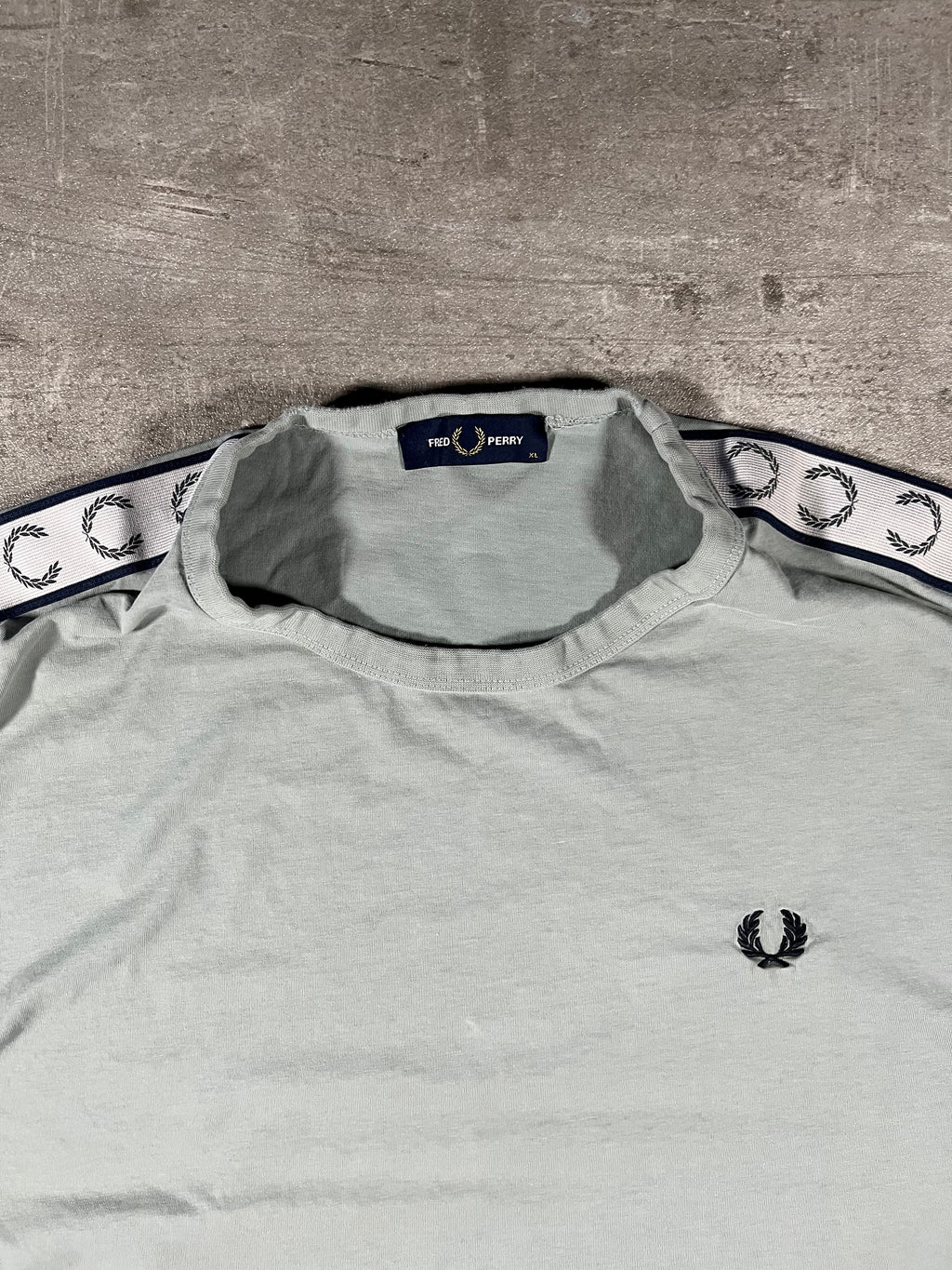 Fred Perry T-shirt Graugrün XL