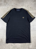 Fred Perry T-shirt Taped Schwarz/ Gold M