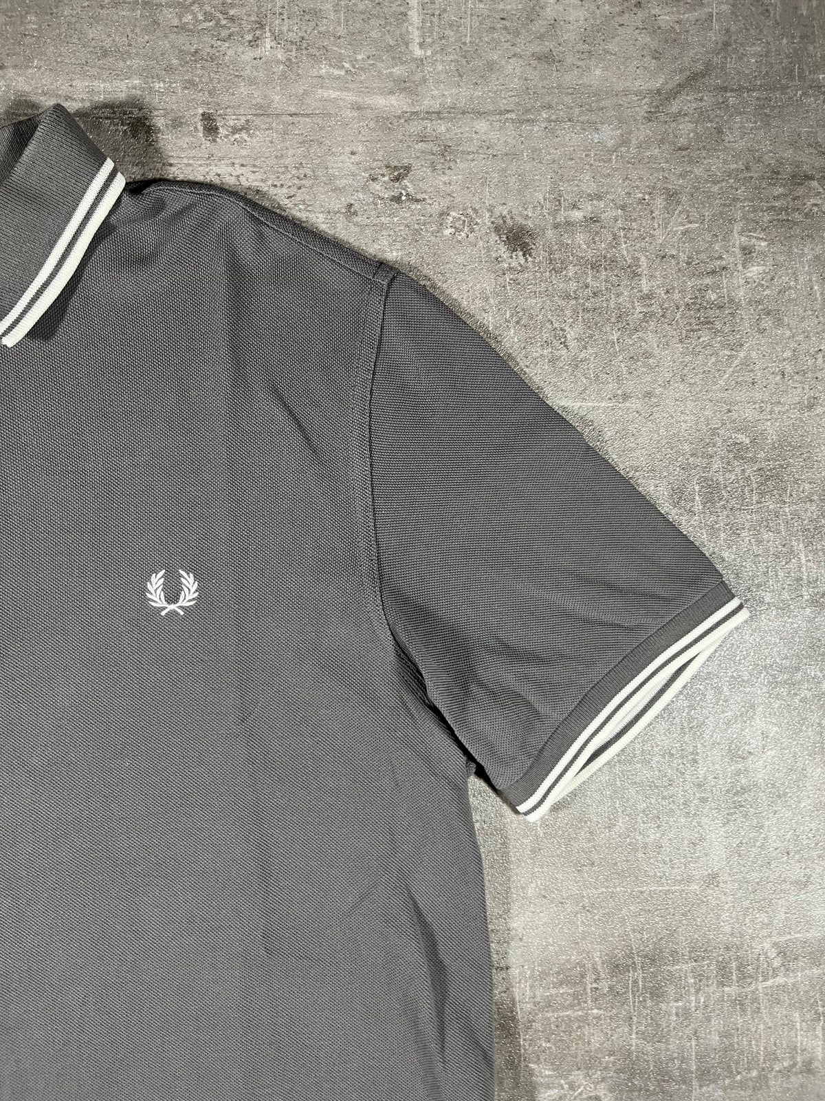 Fred Perry Poloshirt Grau L