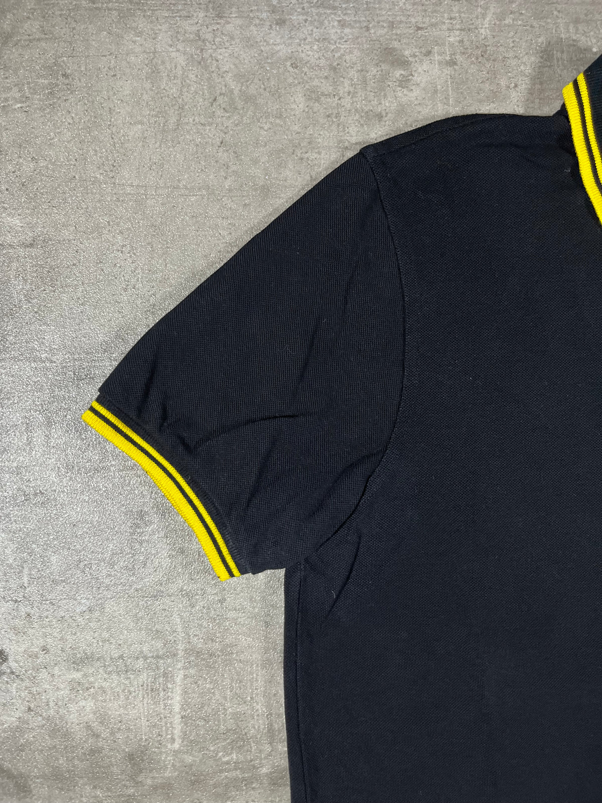 Fred Perry Poloshirt Schwarz/ Gelb XL