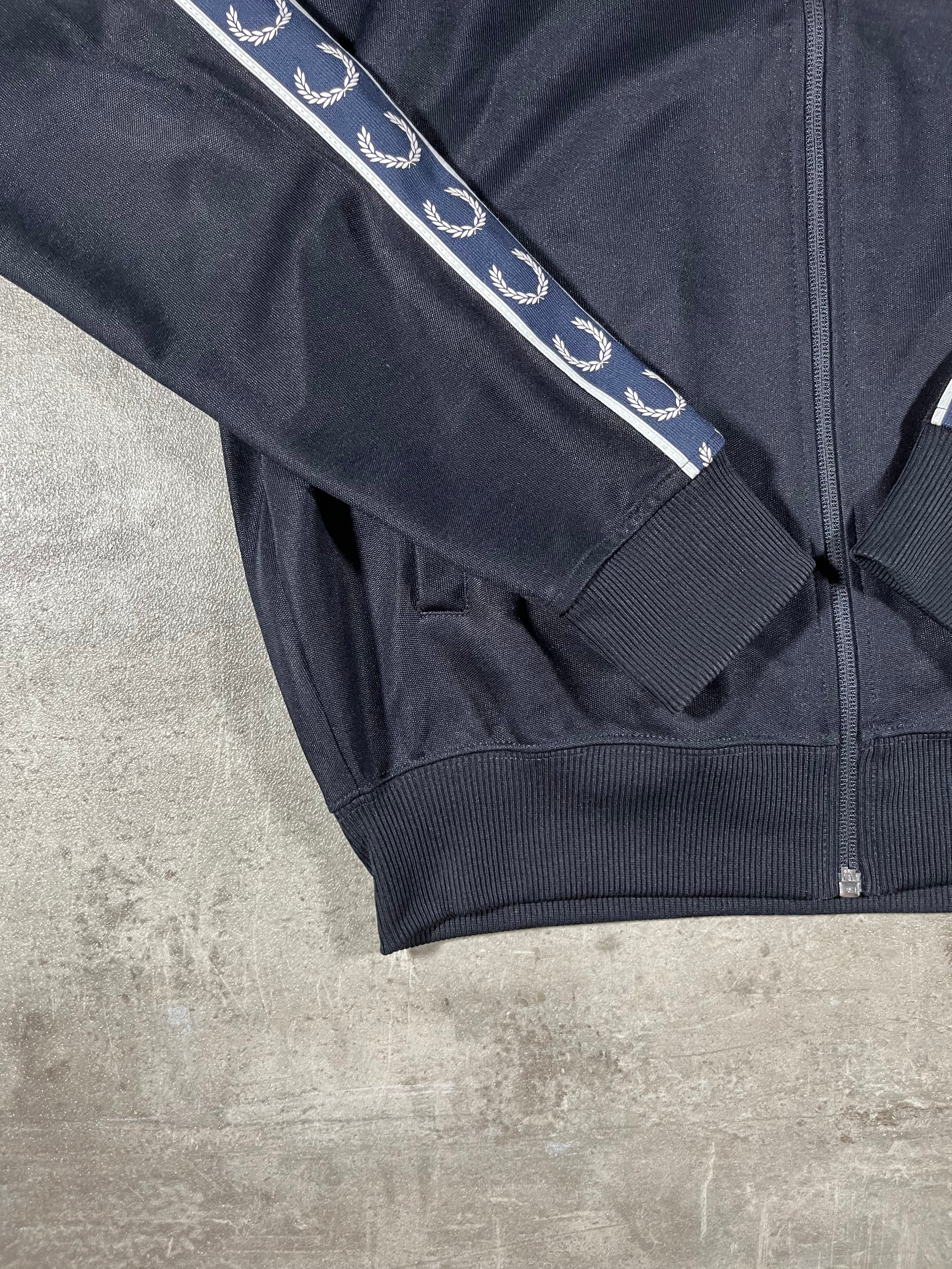 Fred Perry Trainingsjacke Taped Schwarz S