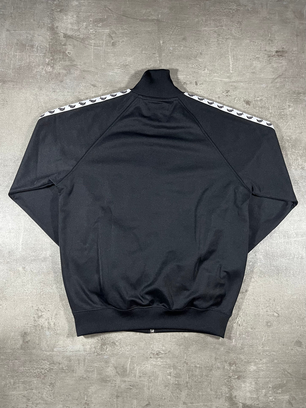 Fred Perry Trainingsjacke Taped Schwarz M