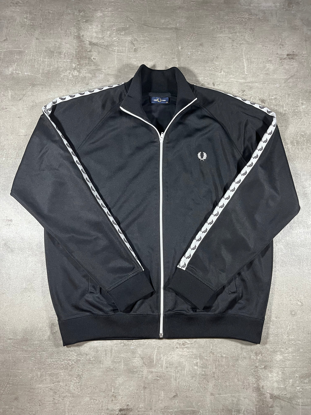 Fred Perry Trainingsjacke Taped Schwarz XXL