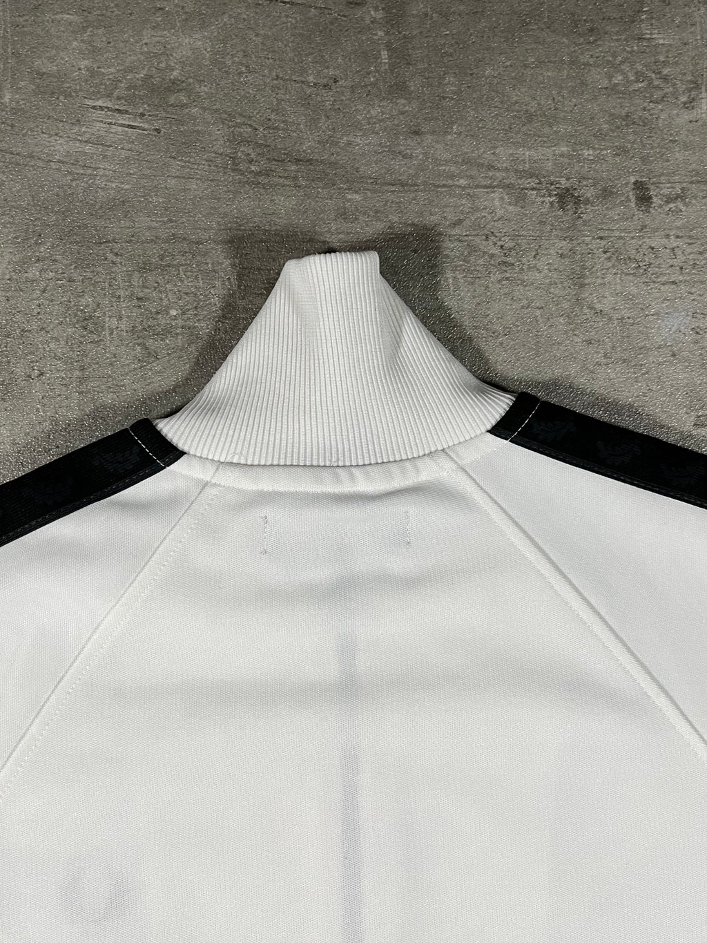 Fred Perry Trainingsjacke Taped Weiß/ Schwarz XS