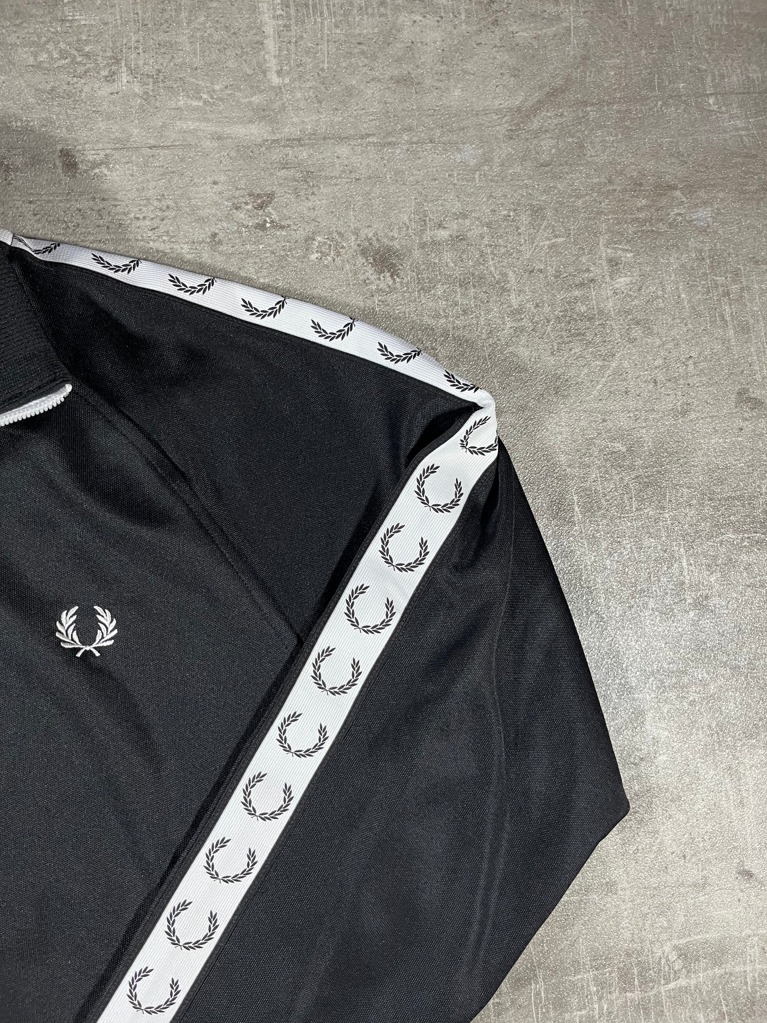 Fred Perry Trainingsjacke Taped Schwarz S