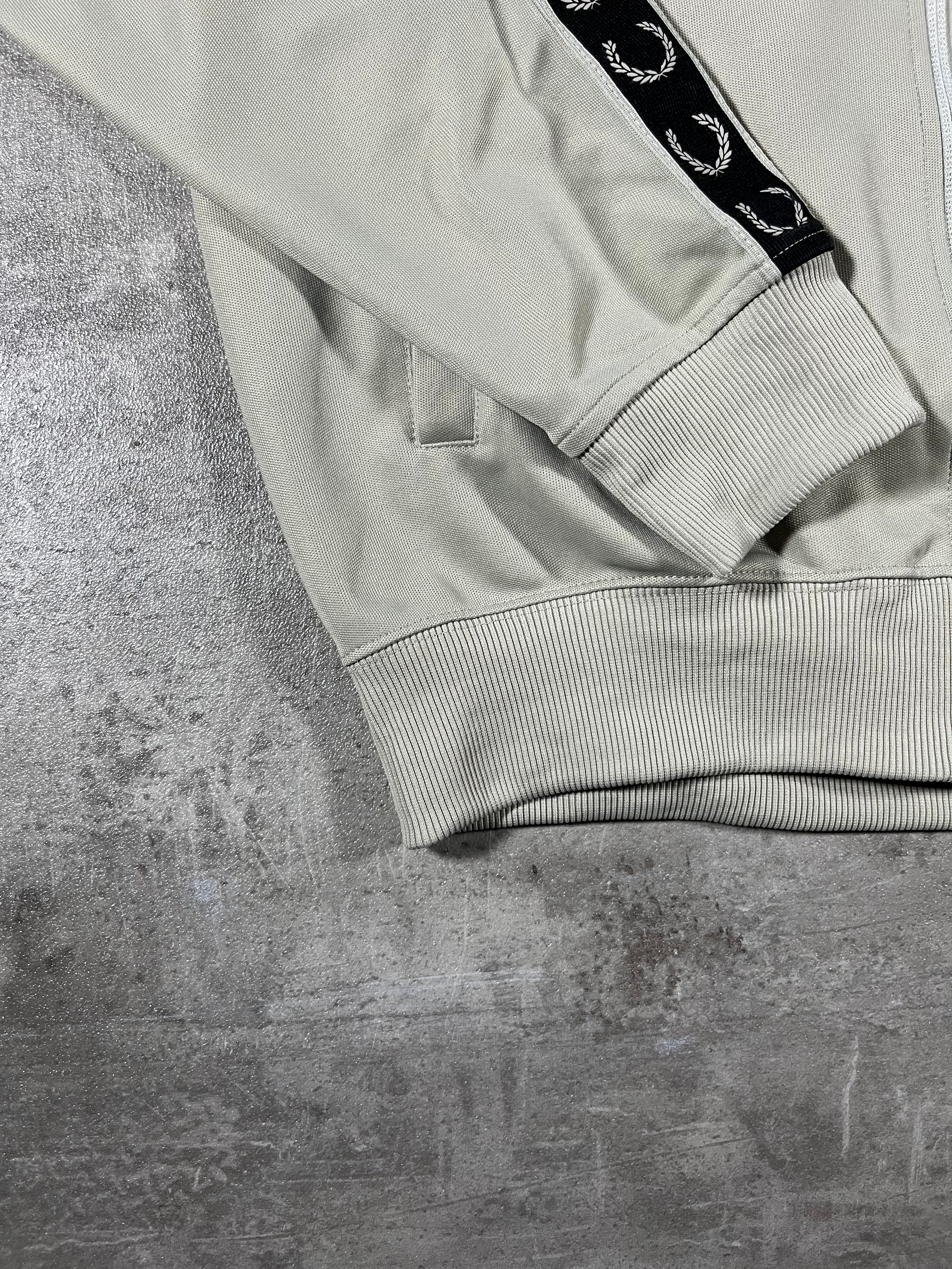 Fred Perry Trainingsjacke Taped Beige L