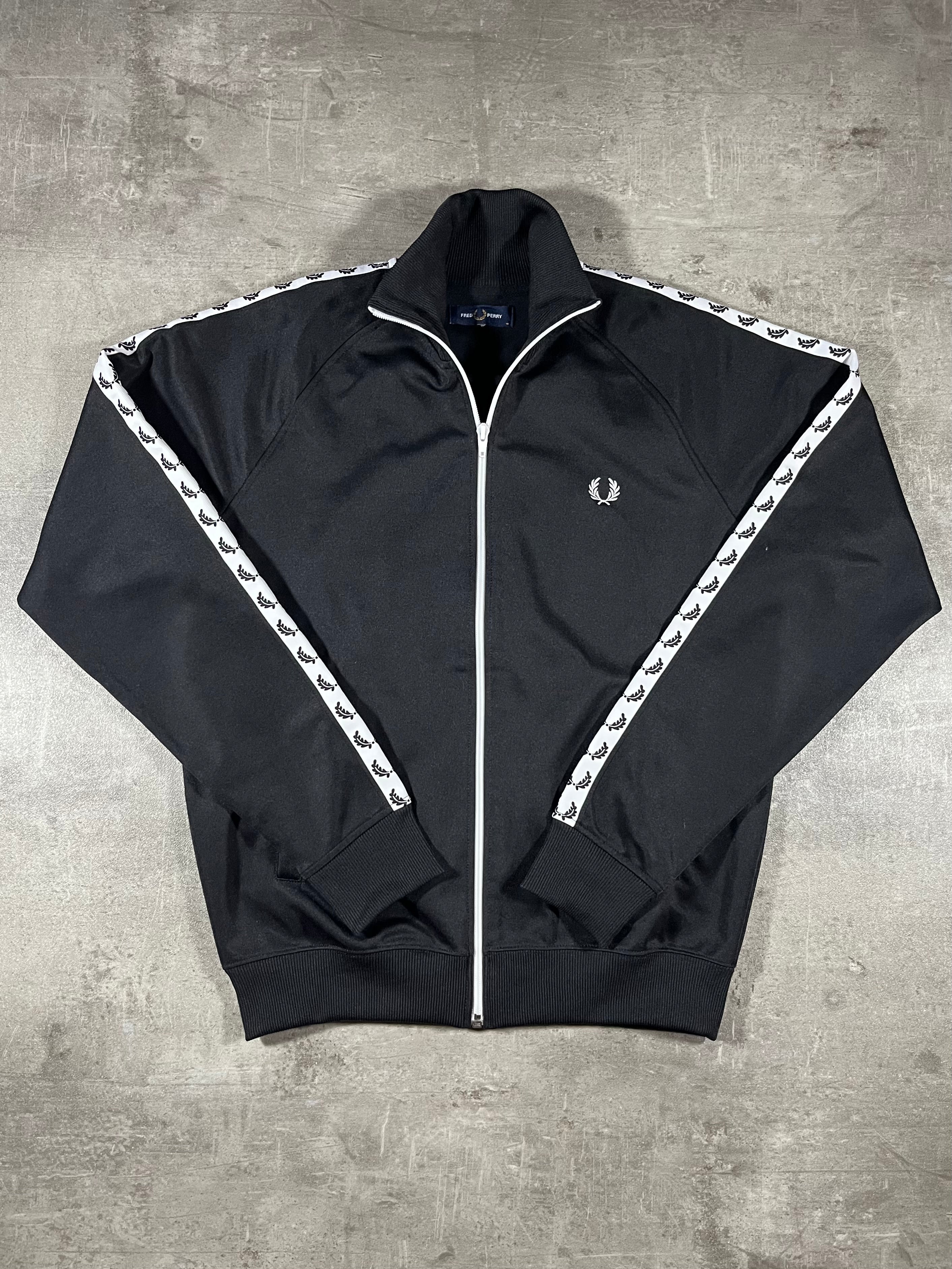 Fred Perry Trainingsjacke Taped Schwarz M