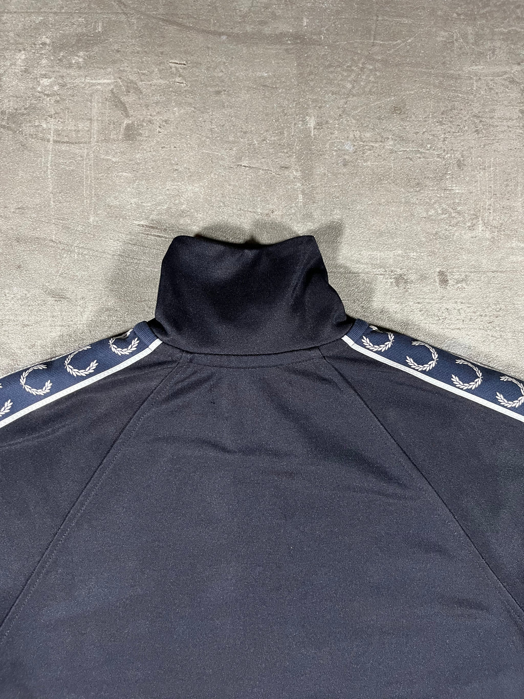 Fred Perry Trainingsjacke Taped Schwarz S