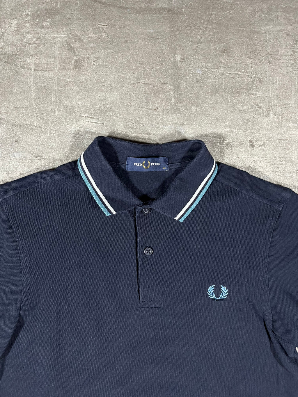 Fred Perry Poloshirt Schwarz/ Weiß/ Hellblau XS