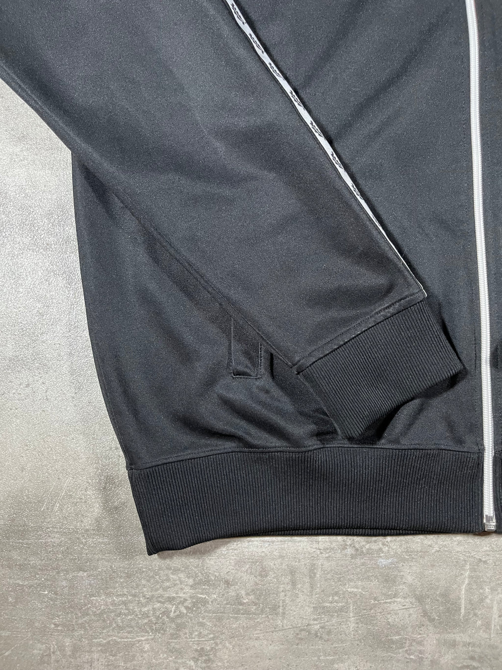 Fred Perry Trainingsjacke Taped Schwarz XXL