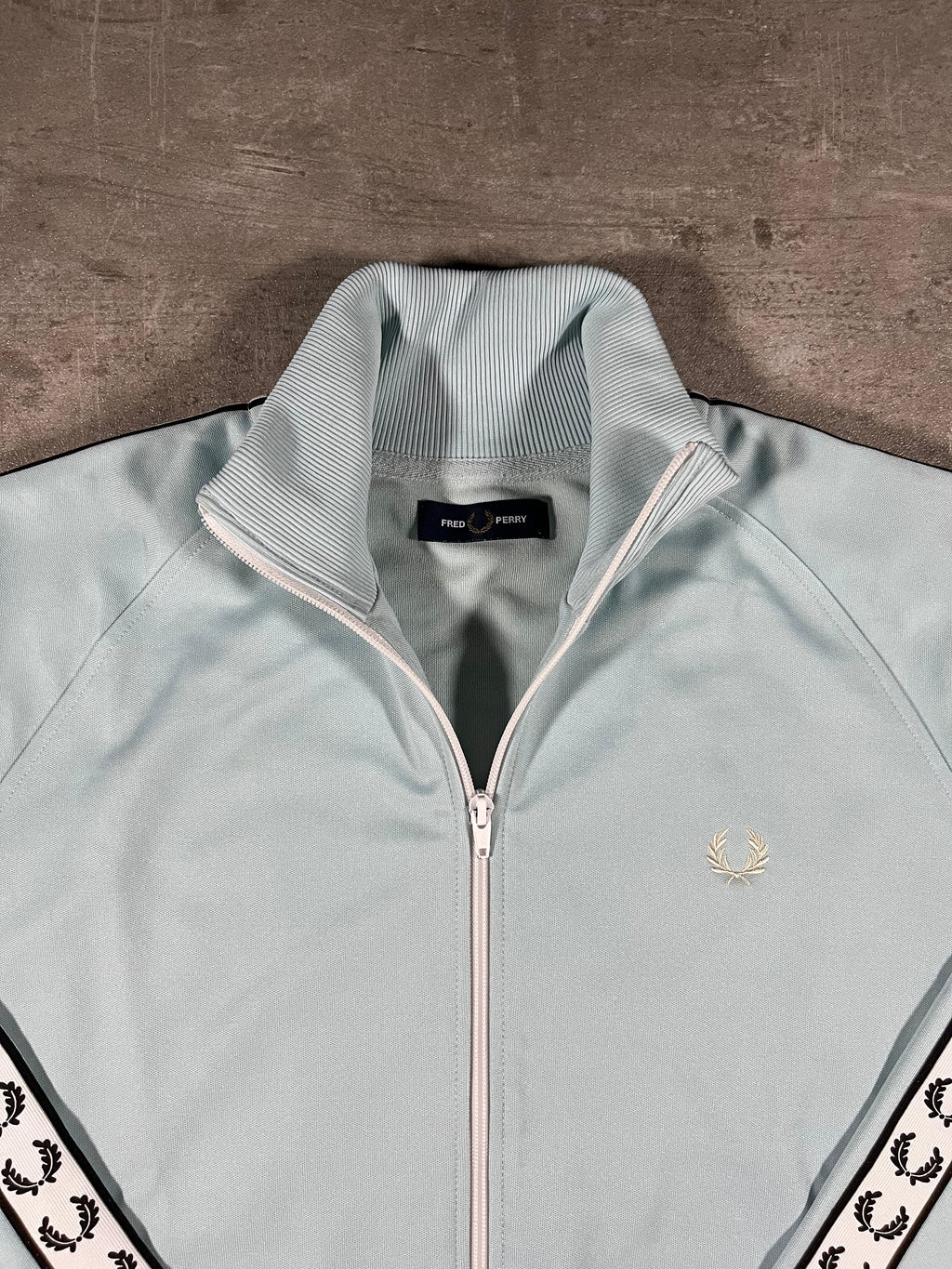Fred Perry Trainingsjacke Taped Hellblau L