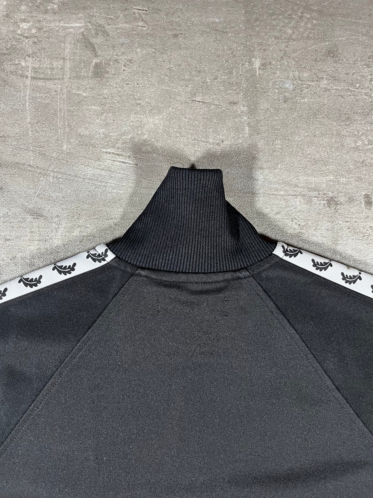 Fred Perry Vintage Trainingsjacke Taped Schwarz XS