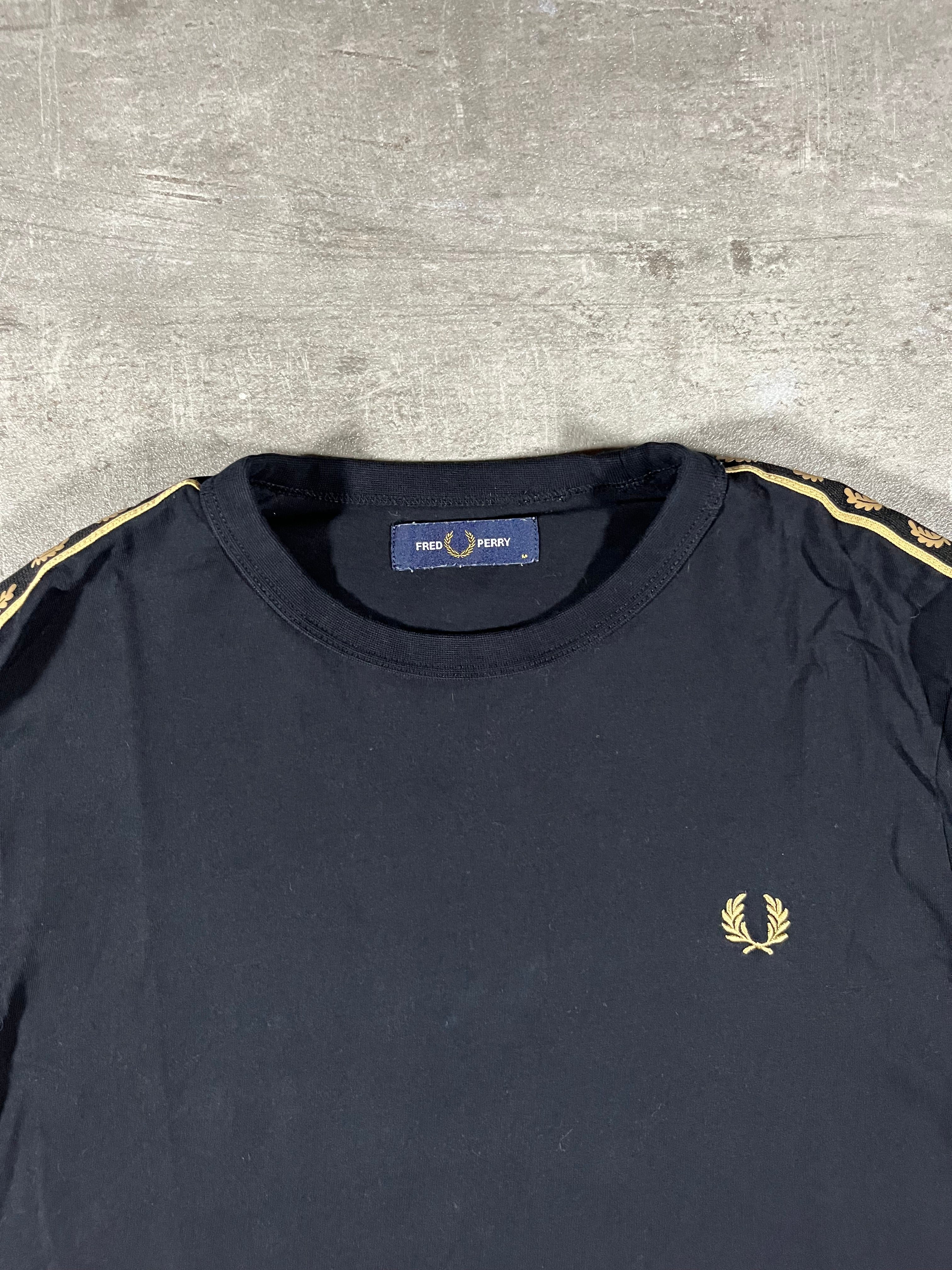 Fred Perry T-shirt Taped Schwarz/ Gold M