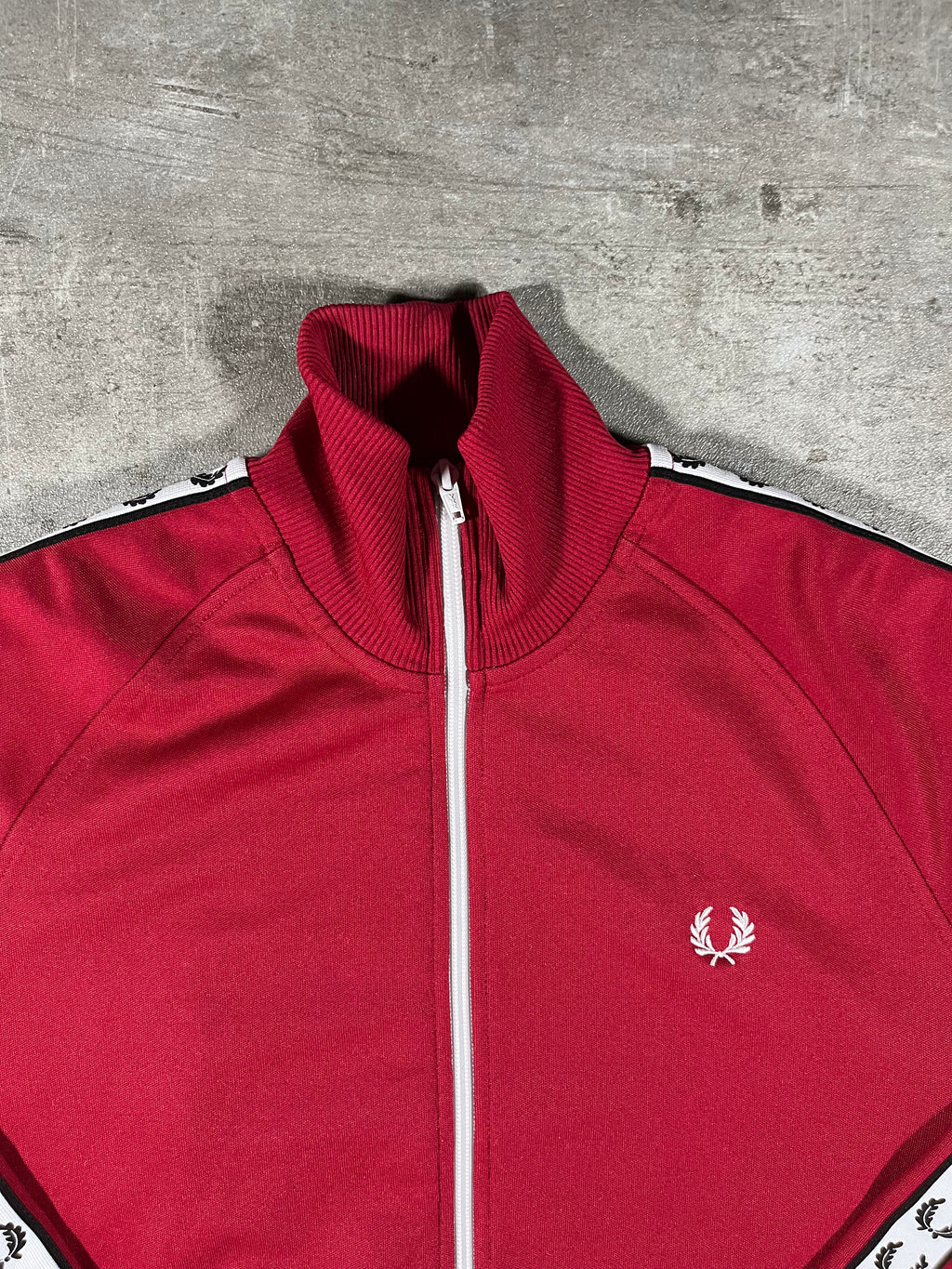 Fred Perry Trainingsjacke Rot M
