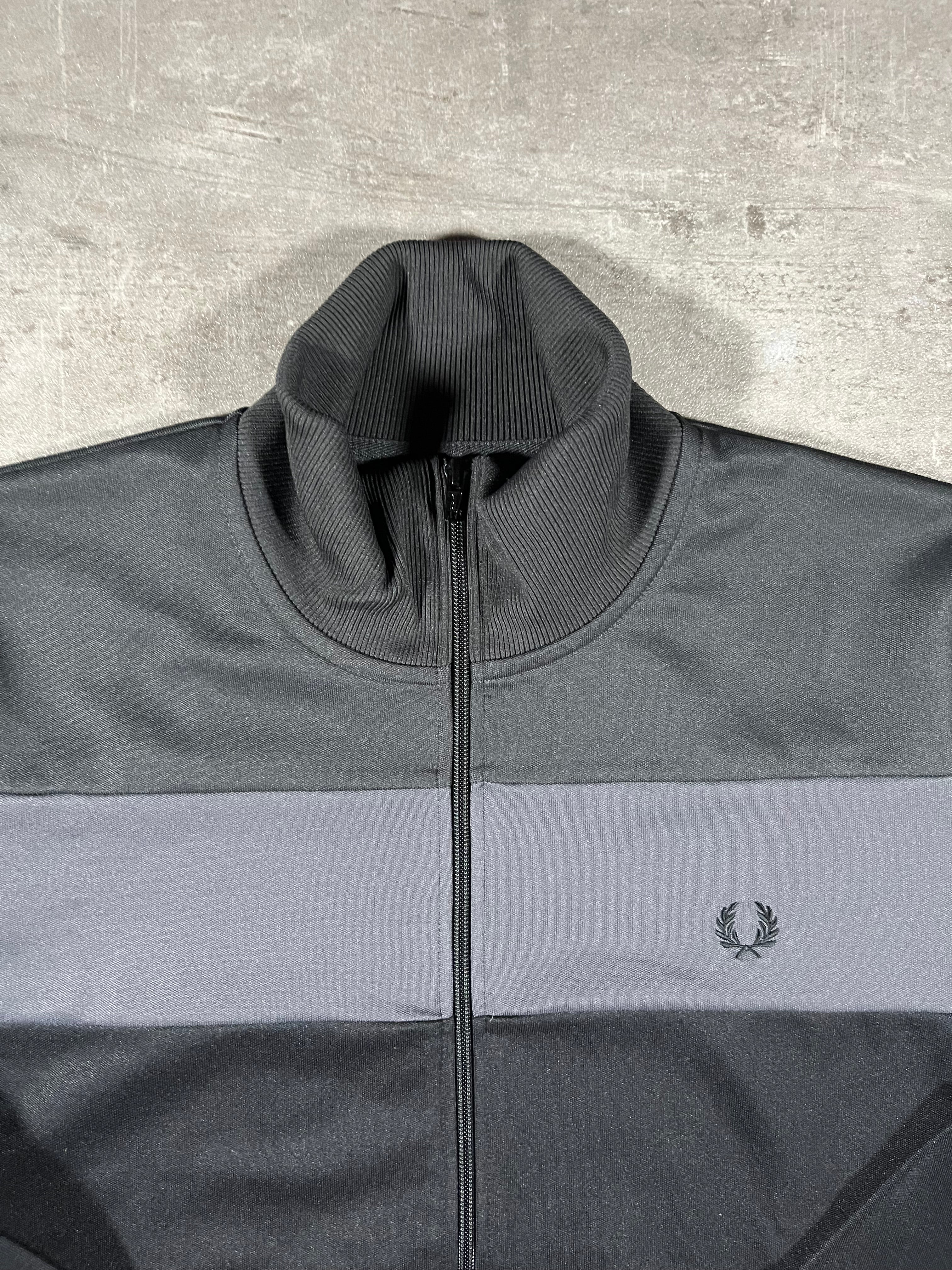 Fred Perry Trainingsjacke Schwarz/Grau XL