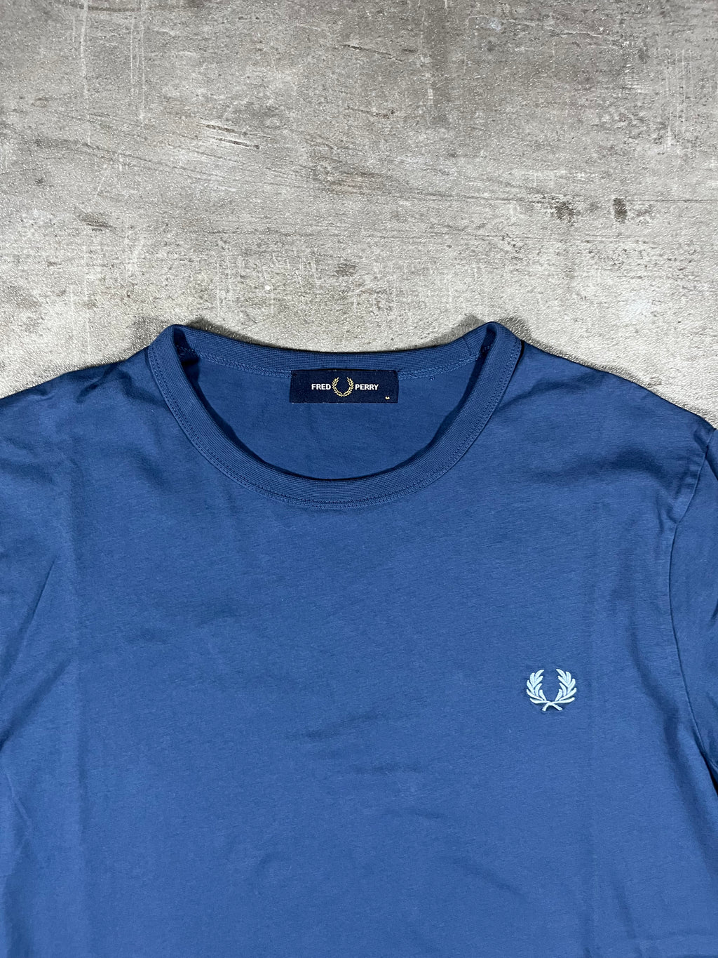 Fred Perry T-shirt Blau M