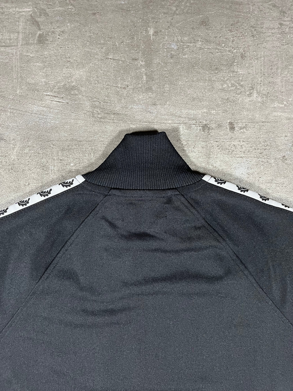 Fred Perry Trainingsjacke Taped Schwarz S Damen