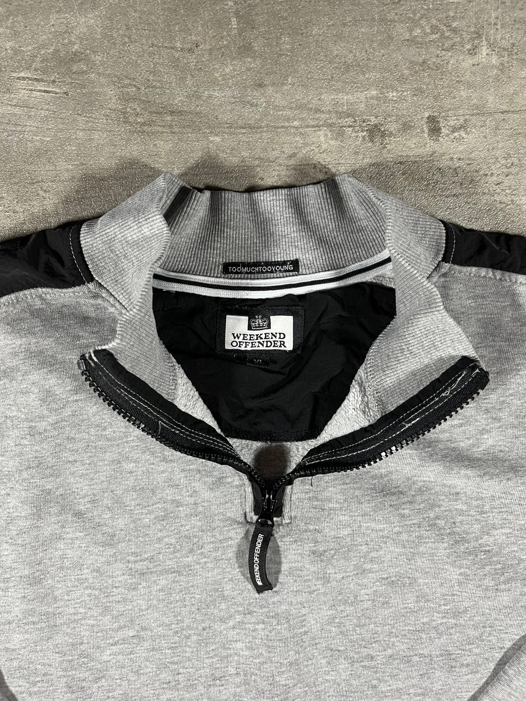 Weekend Offender Quarter-Zip Grau XL