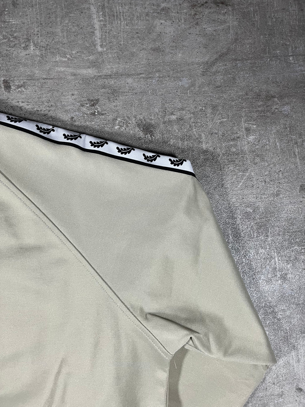 Fred Perry Trainingsjacke Taped Graugrün M