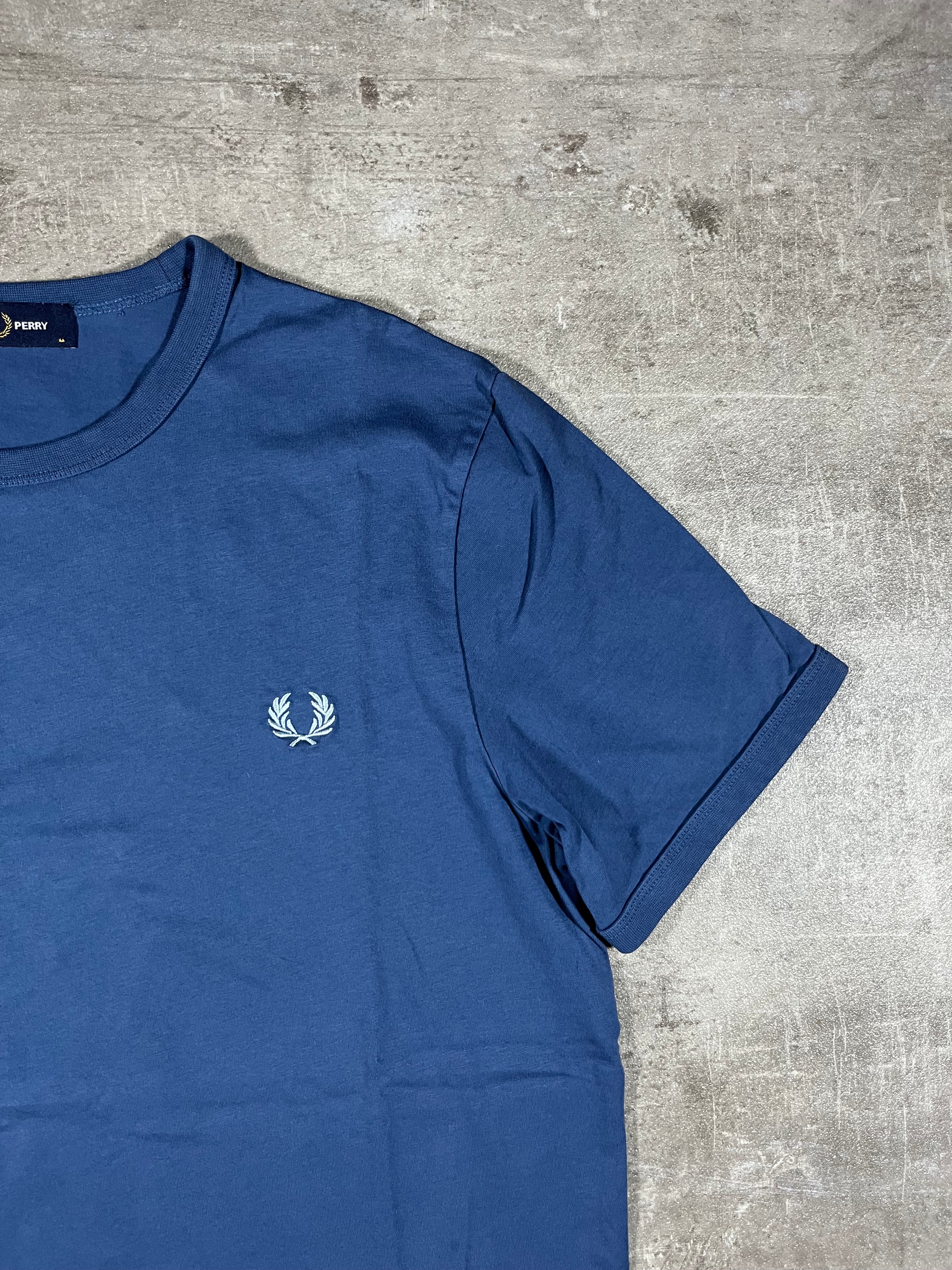 Fred Perry T-shirt Blau M