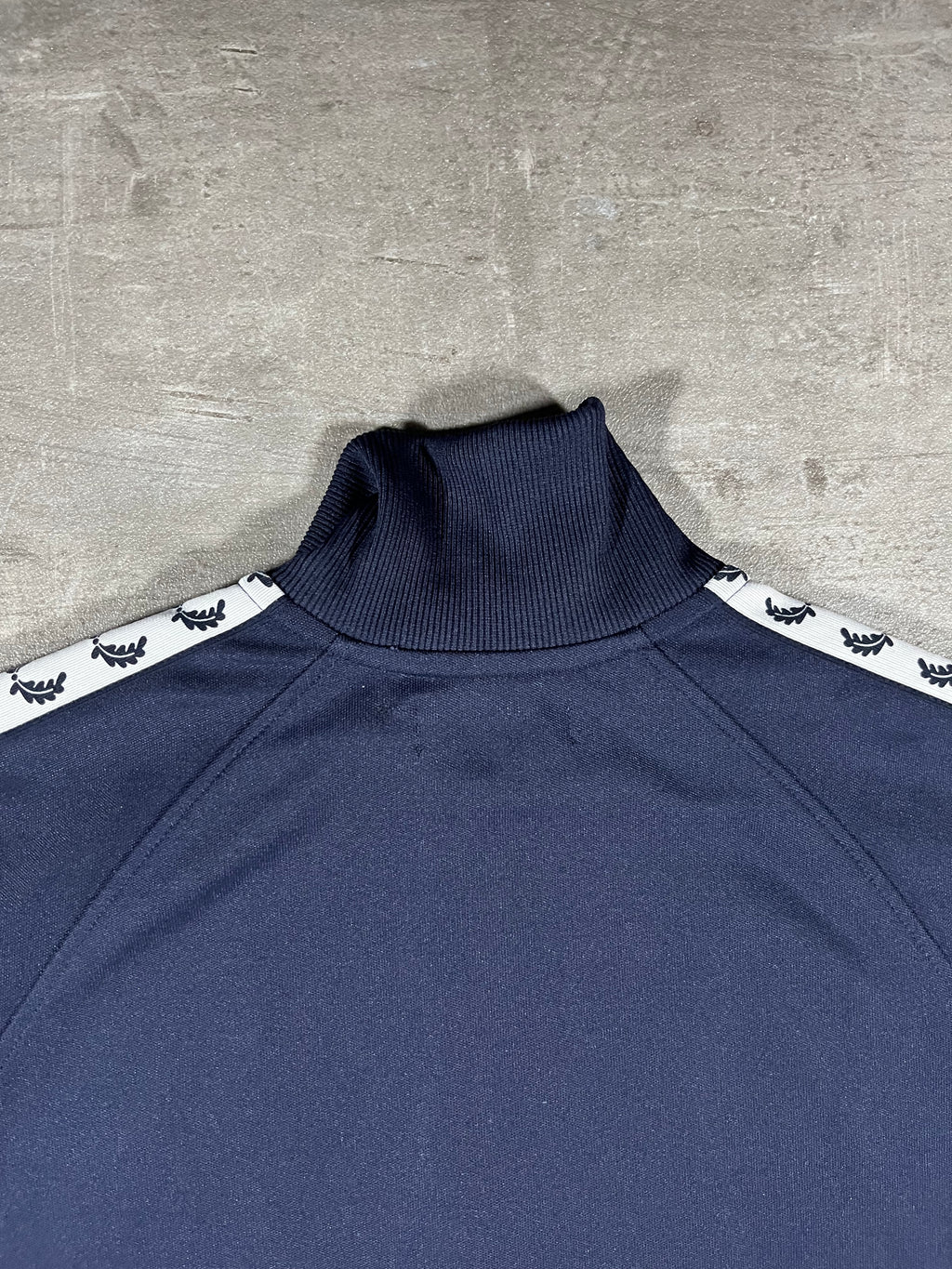 Fred Perry Trainingsjacke Taped Dunkelblau S