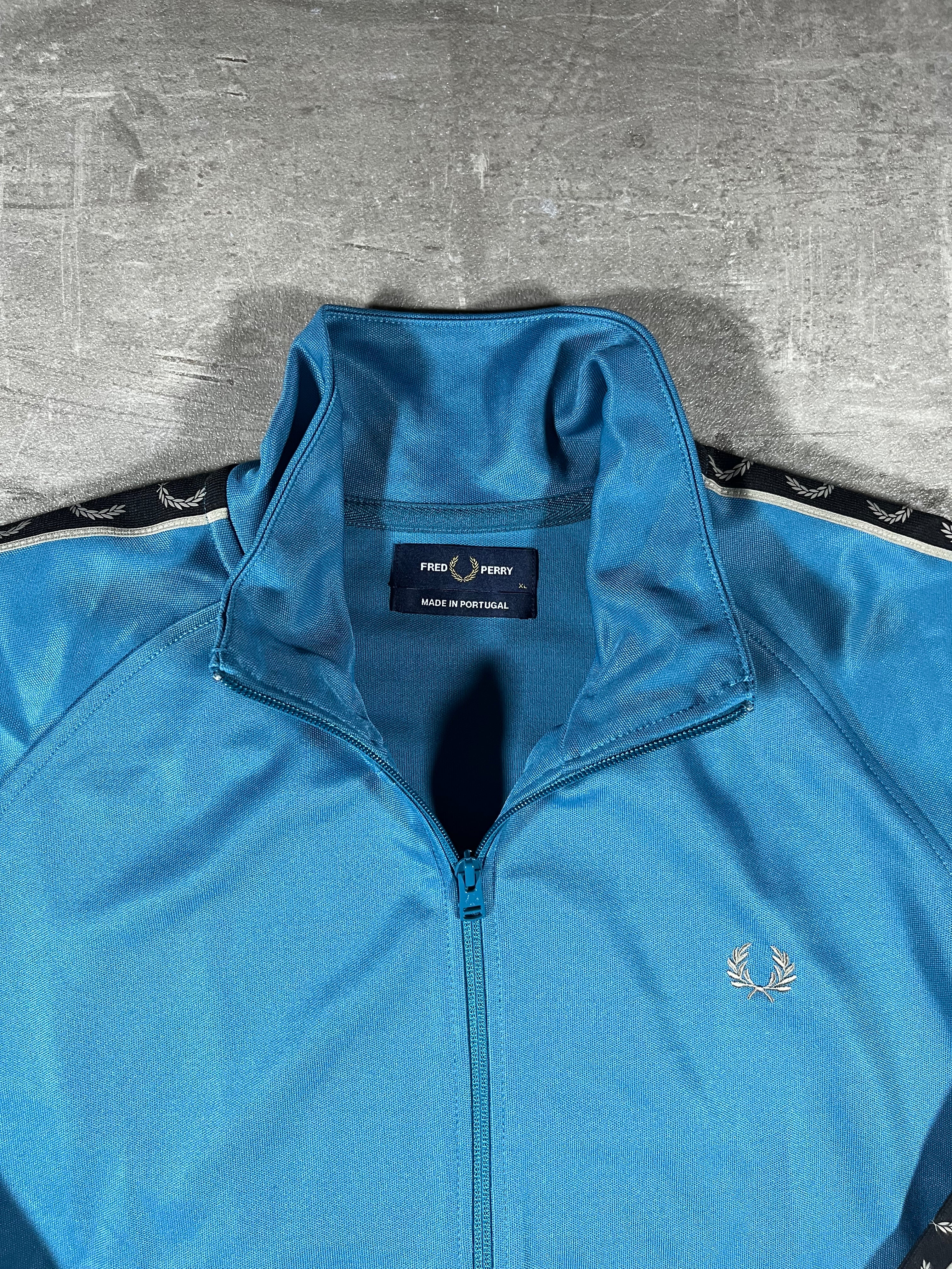 Fred Perry Trainingsjacke Taped Blau XL