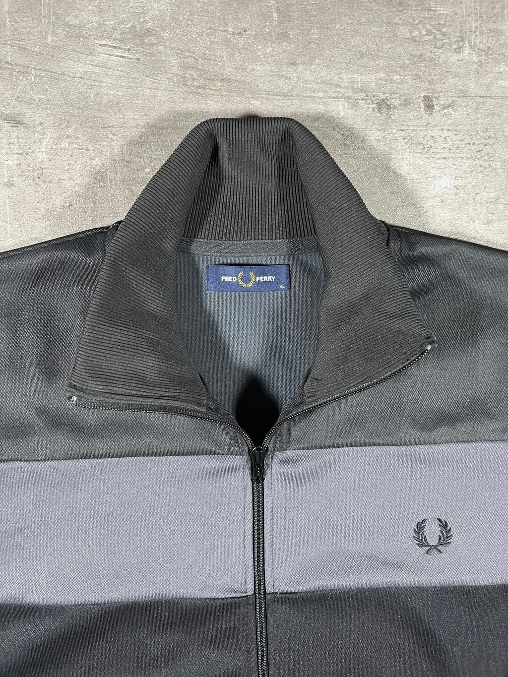 Fred Perry Trainingsjacke Schwarz/Grau XL