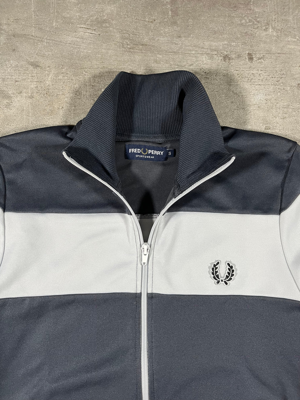 Fred Perry Vintage Trainingsjacke Grau/ Weiß S